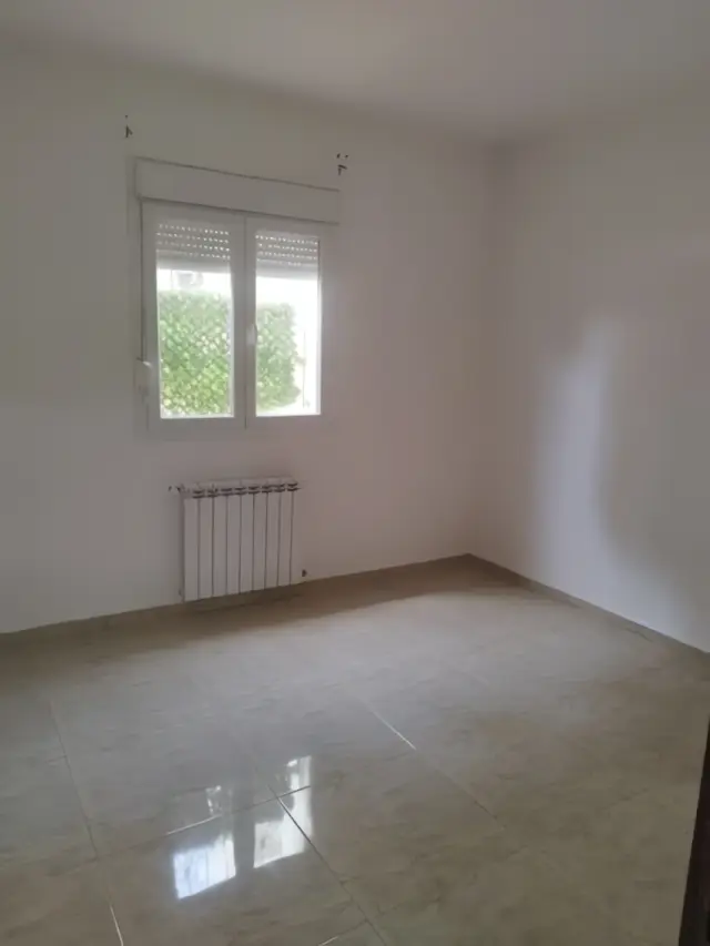 Appartement à louer à Reghaia