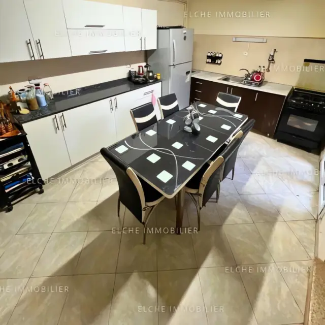 Appartement à vendre à Oran