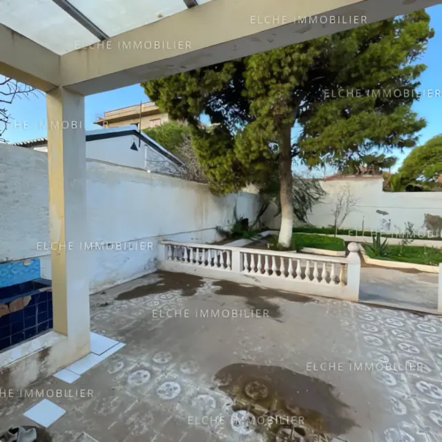 Maison à vendre à Ain Turk