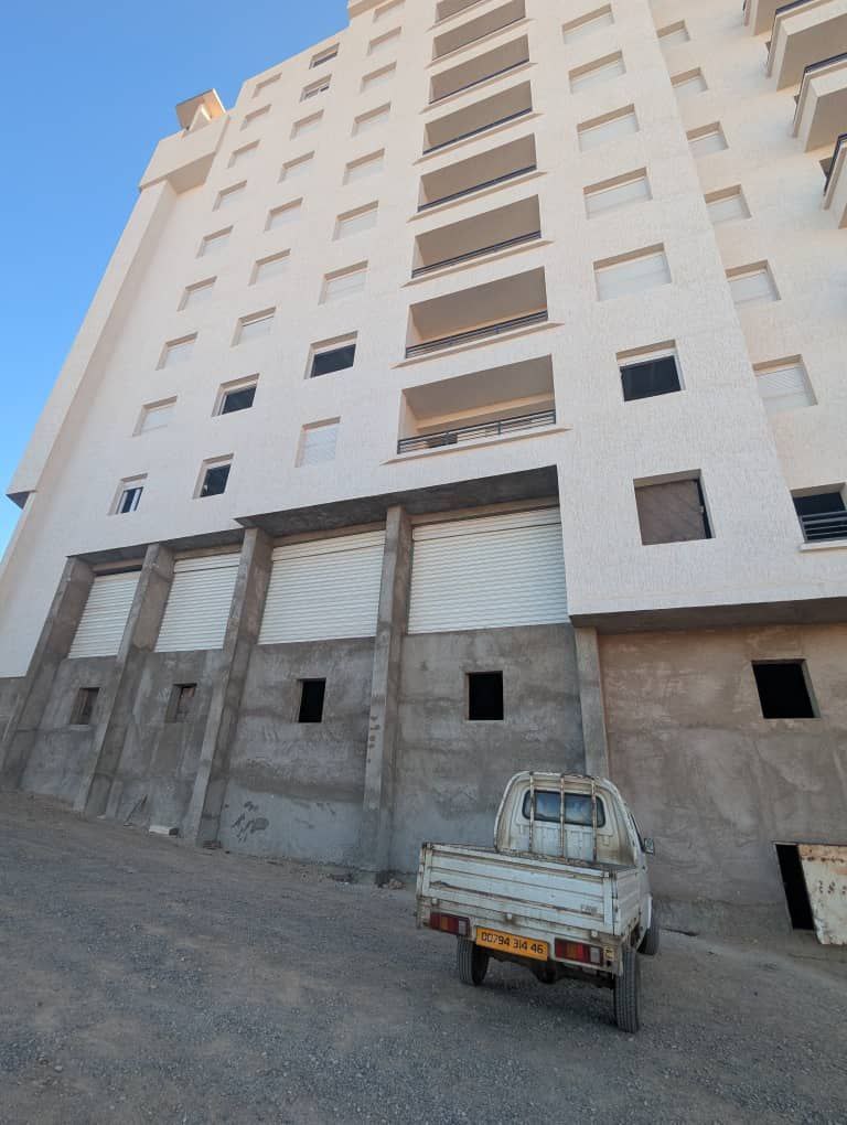 Appartement à vendre à Ain Temouchent