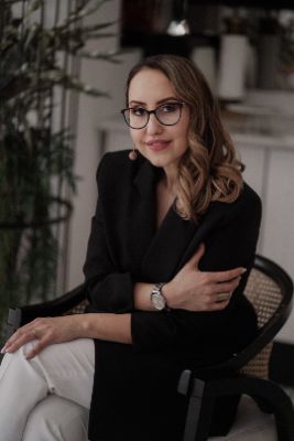 Psiholog Roman Adriana
