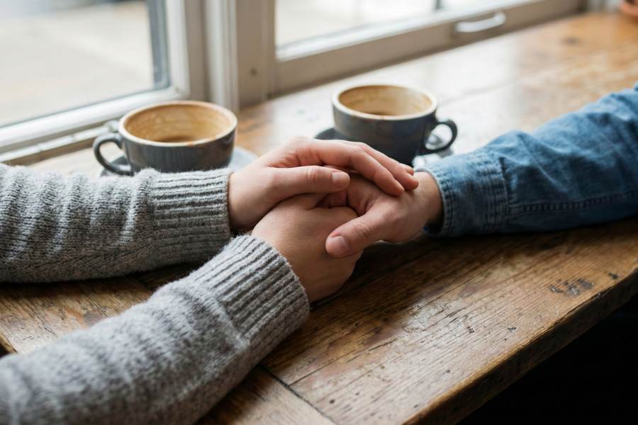 De ce ai nevoie de inteligența emoțională mai mult decât crezi - Cover Image