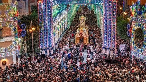 Matera célèbre le 2 juillet : la fête de la Bruna et des traditions uniques