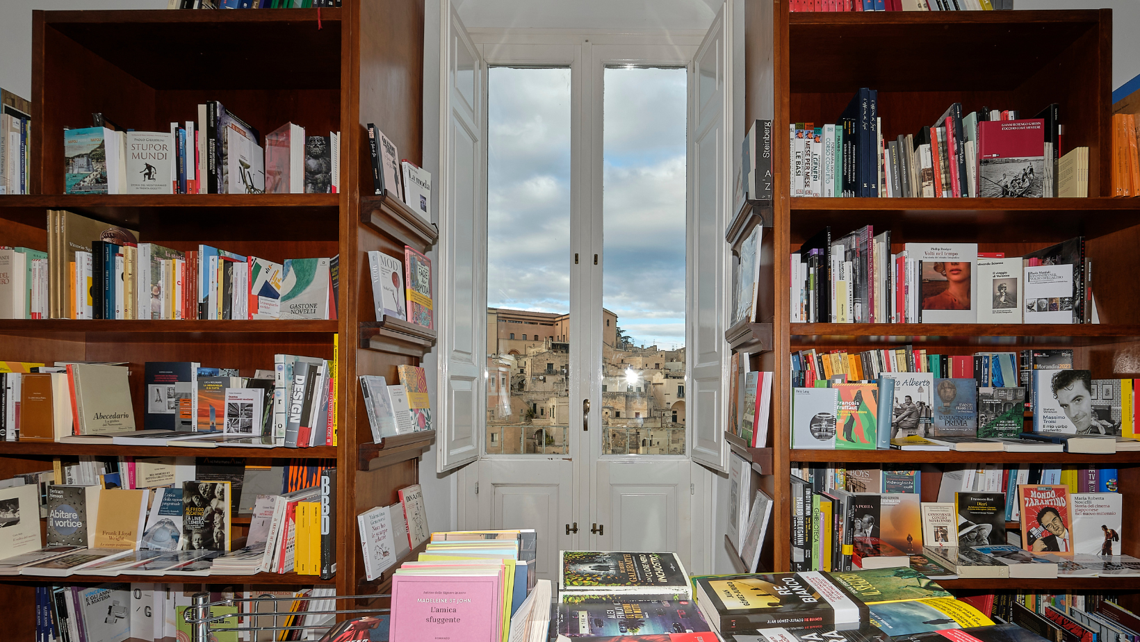 Libreria dell'Arco: the most beautiful bookstore in Matera