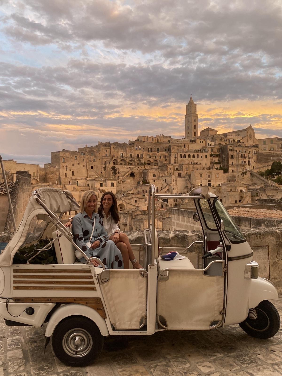 Sassi dei Sassi-Tour mit Ape Calessino – 40 Minuten - Image 3