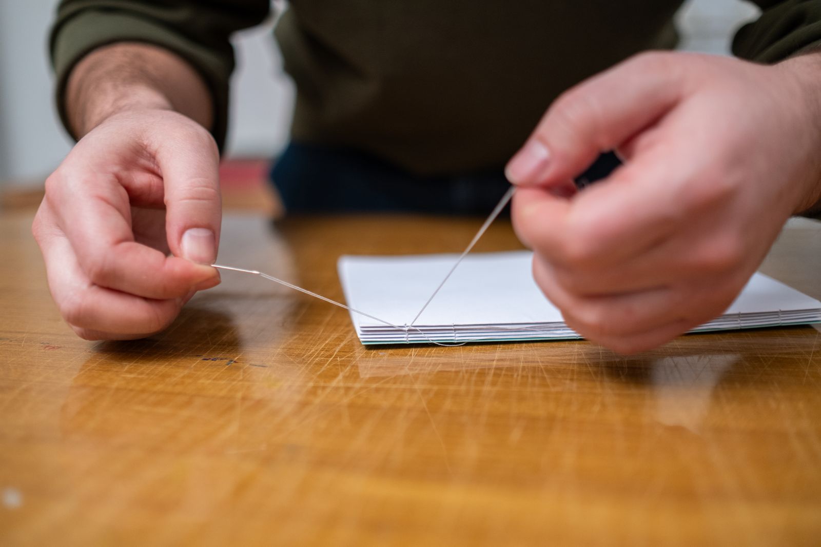 Atelier de reliure 2 - Décoration et recyclage : Donner une nouvelle vie aux journaux et magazines - Image 4
