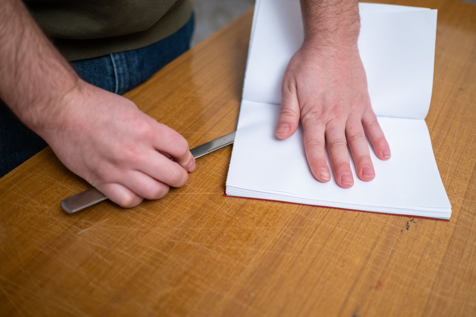 Workshop di Legatoria 1 - Teoria e pratica per realizzare un booknotes fatto a mano - Image 6