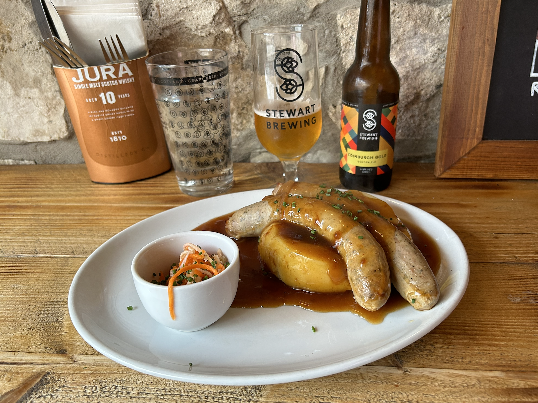 ソーセージとビール