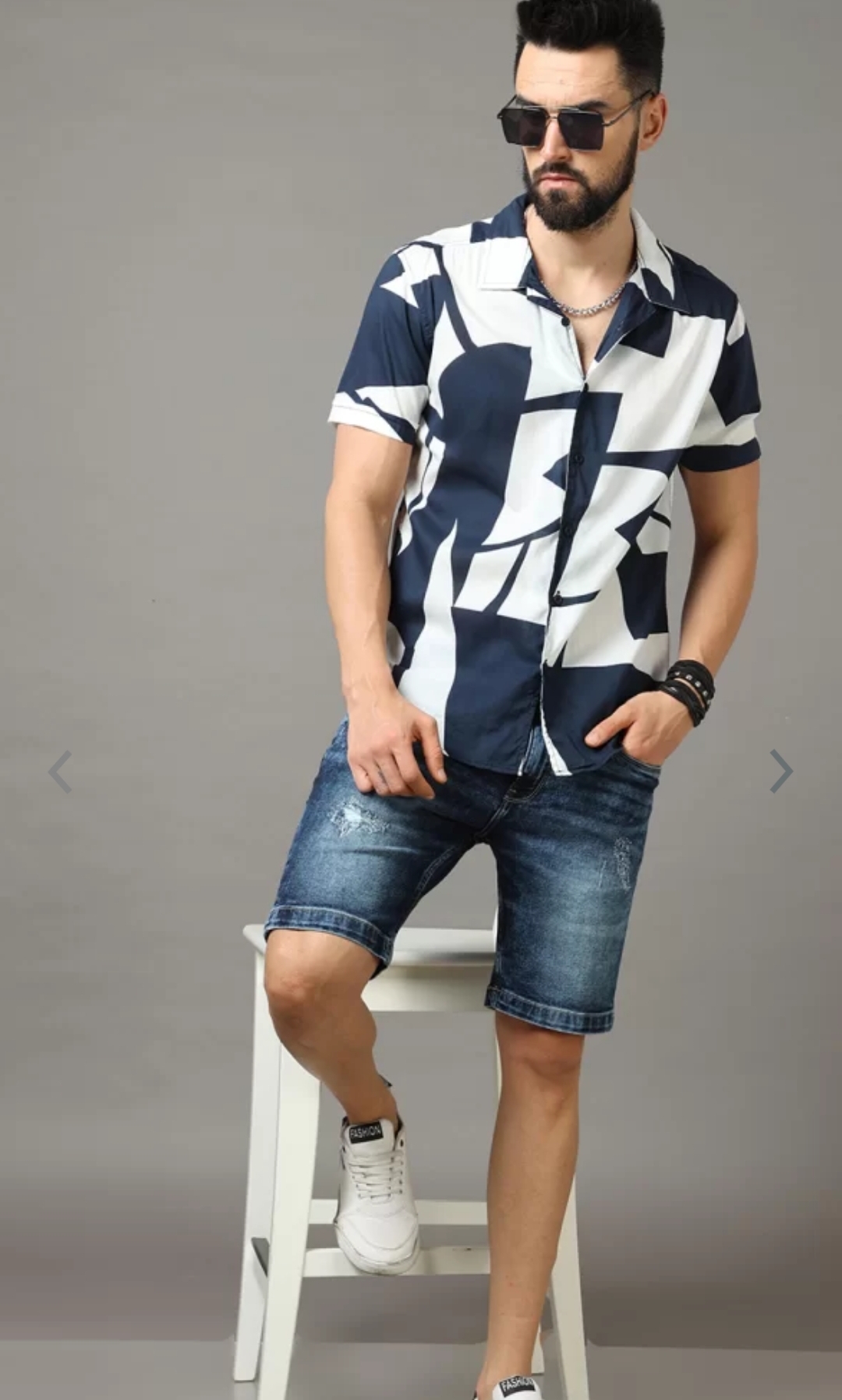 Men Slim Fit Printed Casual Shirt