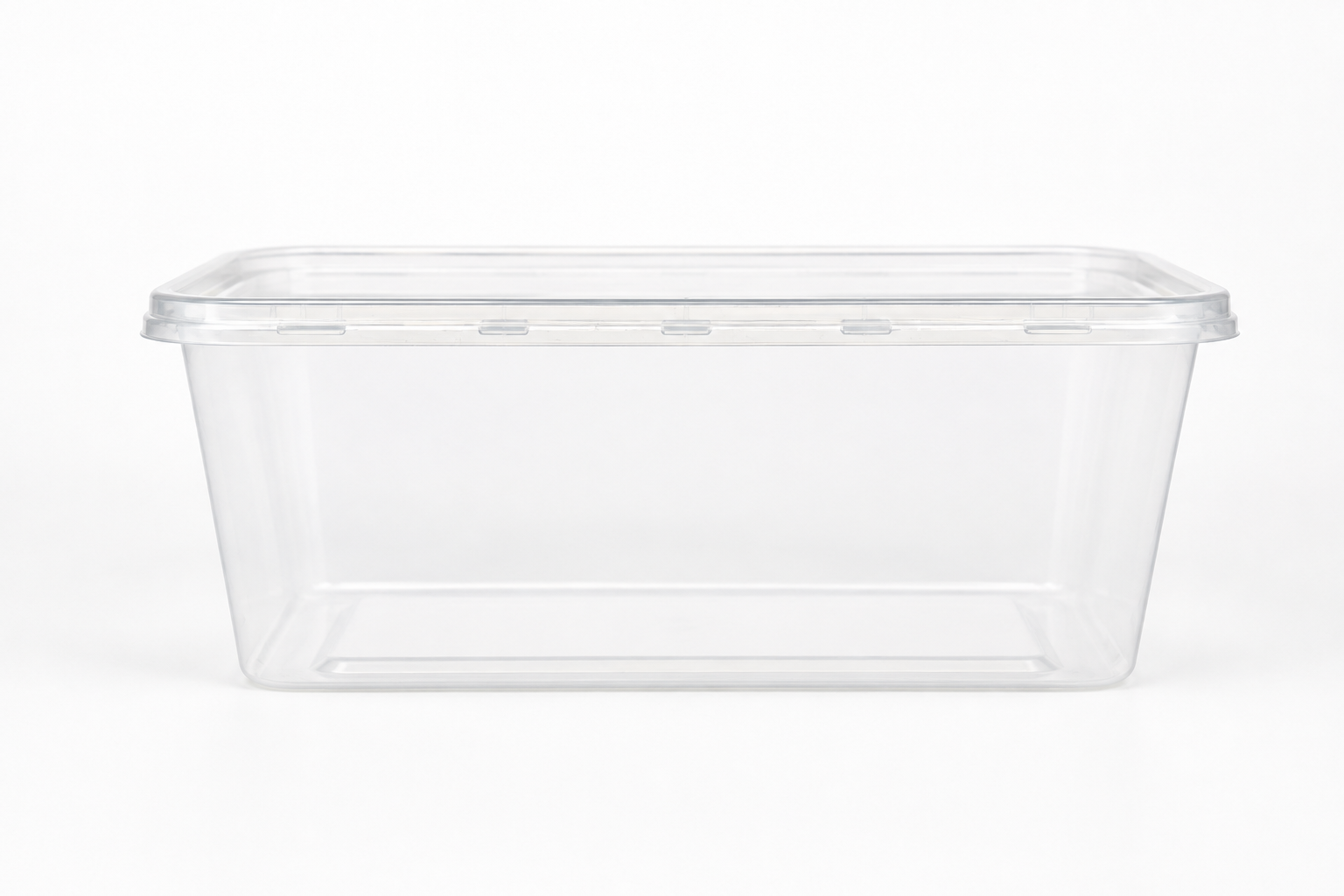 Barquette rectangulaire transparente avec couvercle – 1 500 ml