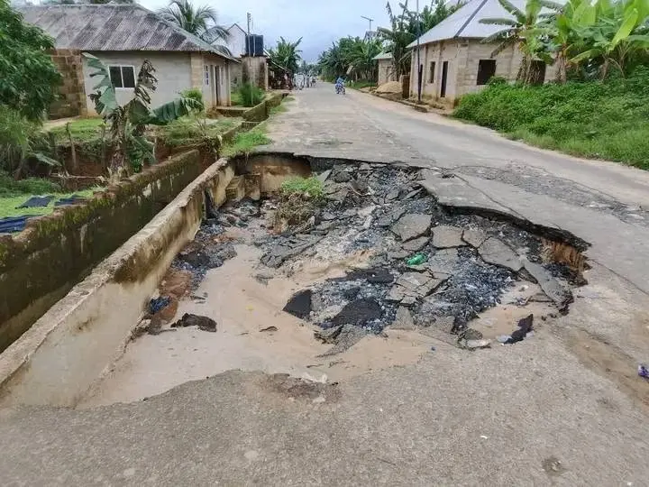 Save Bassey Etifit Road in Ibaka