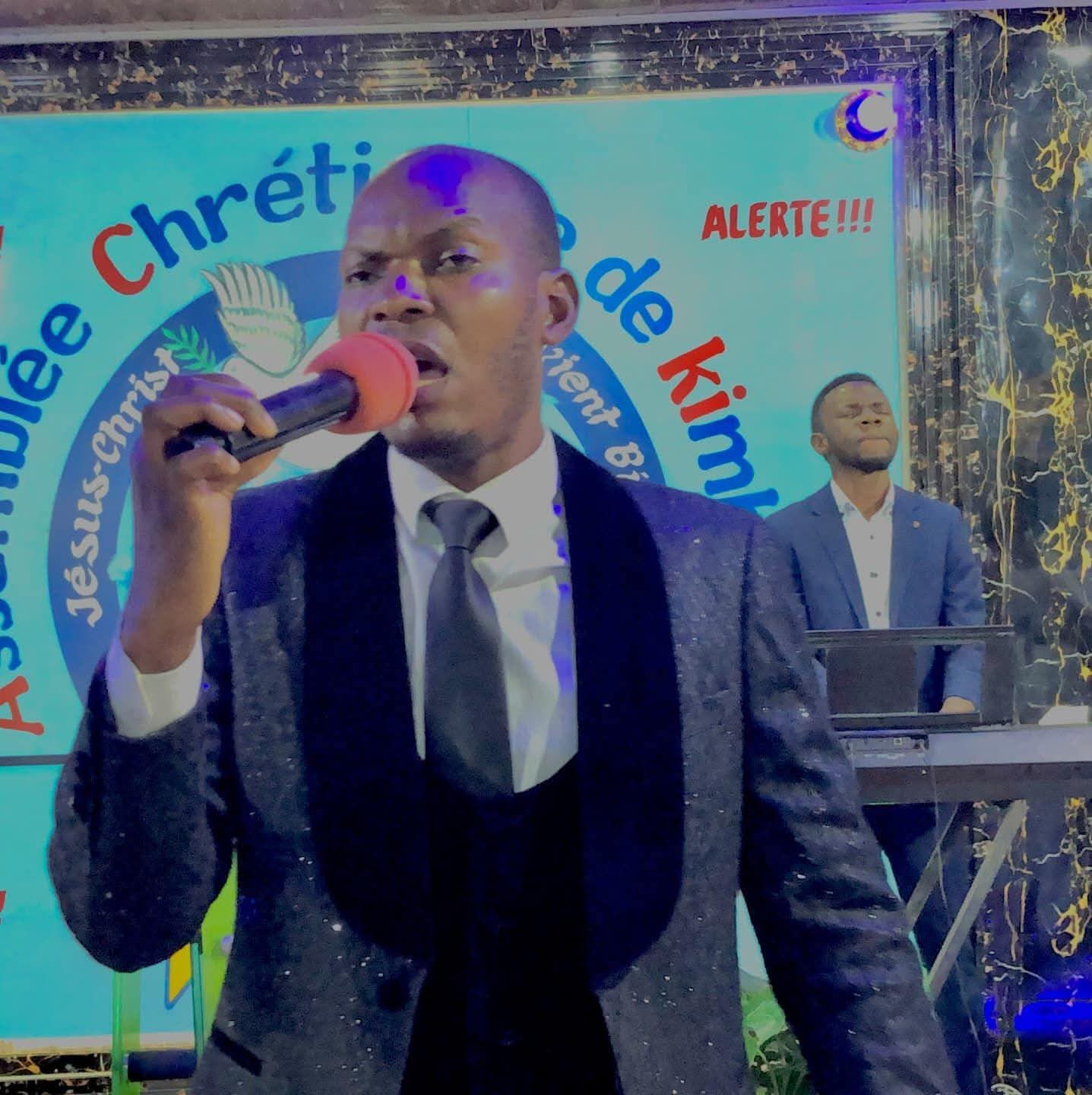Nzela na bomoyi  · Libondo maliano prince