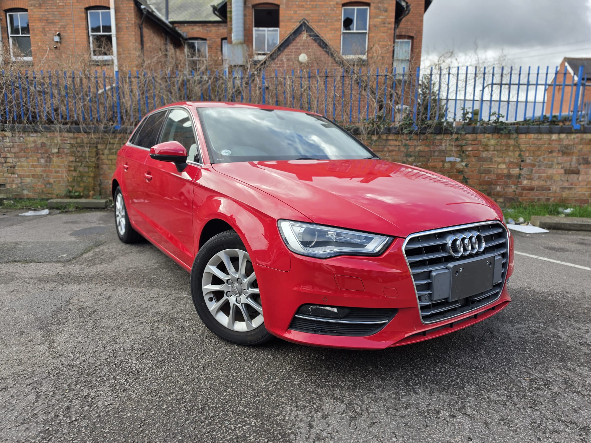 2014 A3 SE LEICESTER SHOWROOM 54,980 MI AUTOMATIC 1.4L PETROL ULEZ LOADED SPEC VIEW... photo