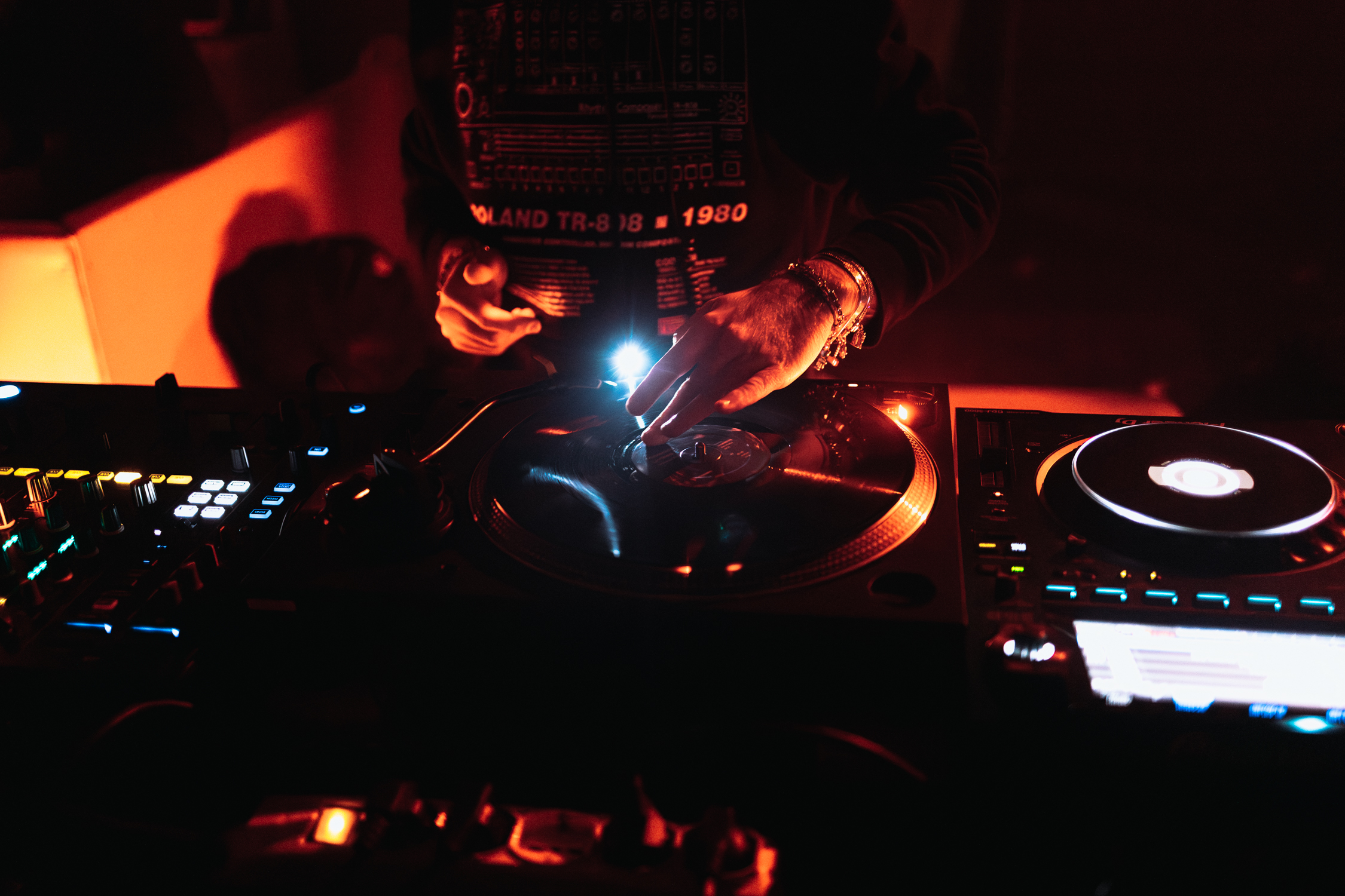 :EP. 10 MUSIC, POPLE & — MCP CHAPTER 2 - Photo 36