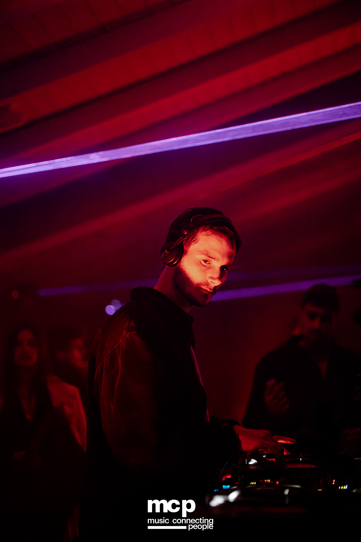 :EP. 11 ELECTRO, HOUSE & — EVERYTHING IN BETWEEN - Photo 6