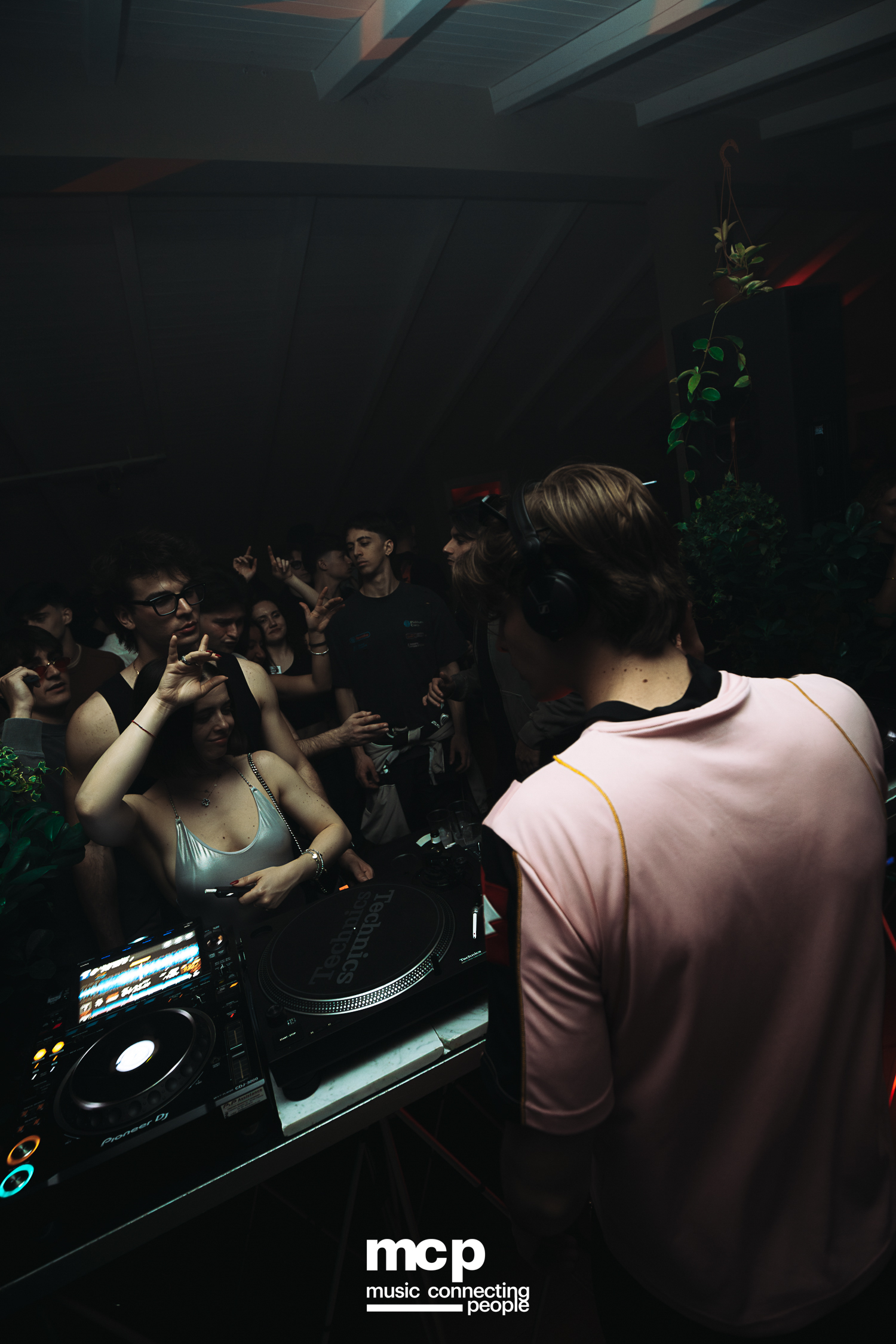 :EP. 11 ELECTRO, HOUSE & — EVERYTHING IN BETWEEN - Photo 35