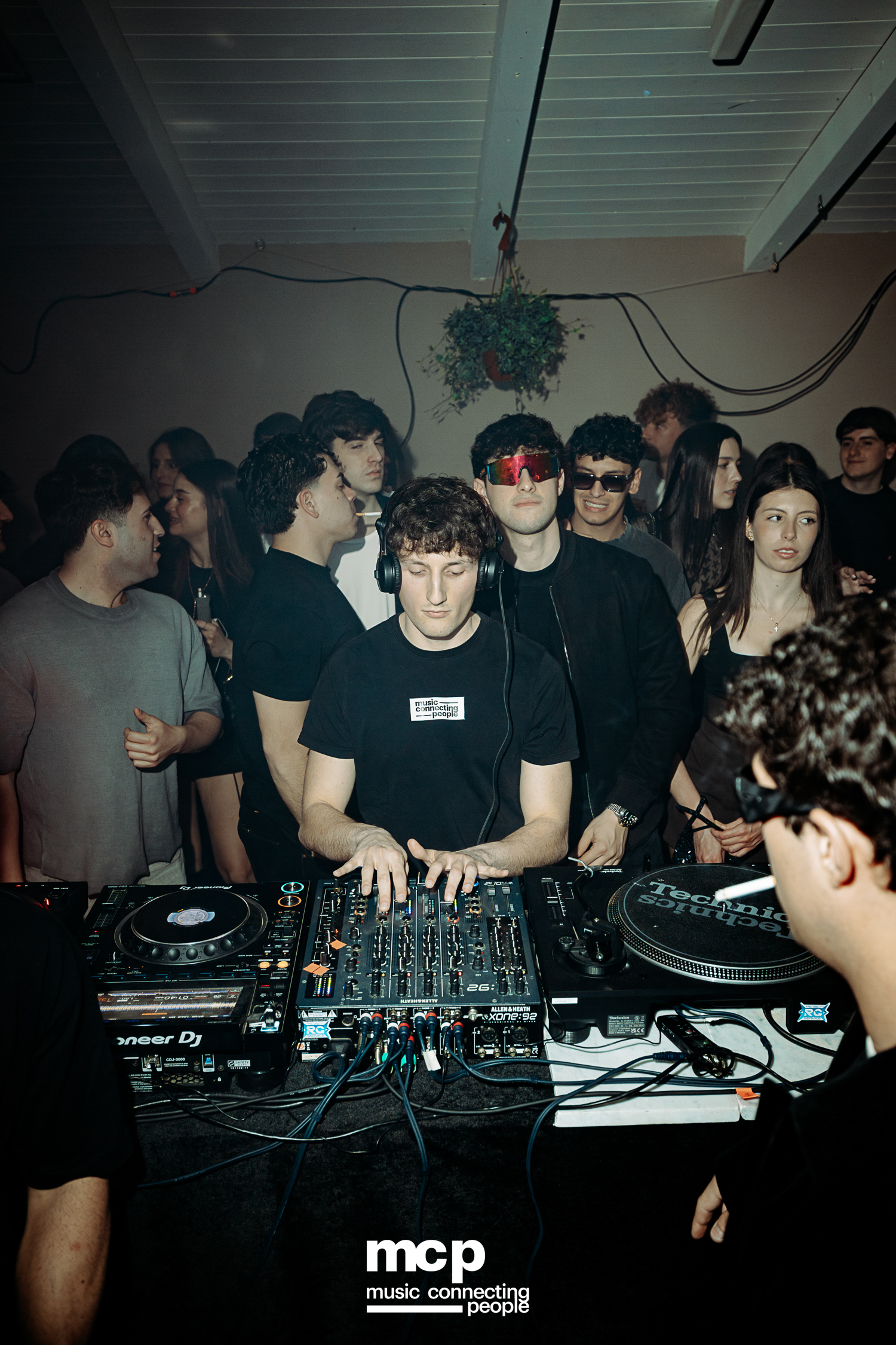 :EP. 11 ELECTRO, HOUSE & — EVERYTHING IN BETWEEN - Photo 51