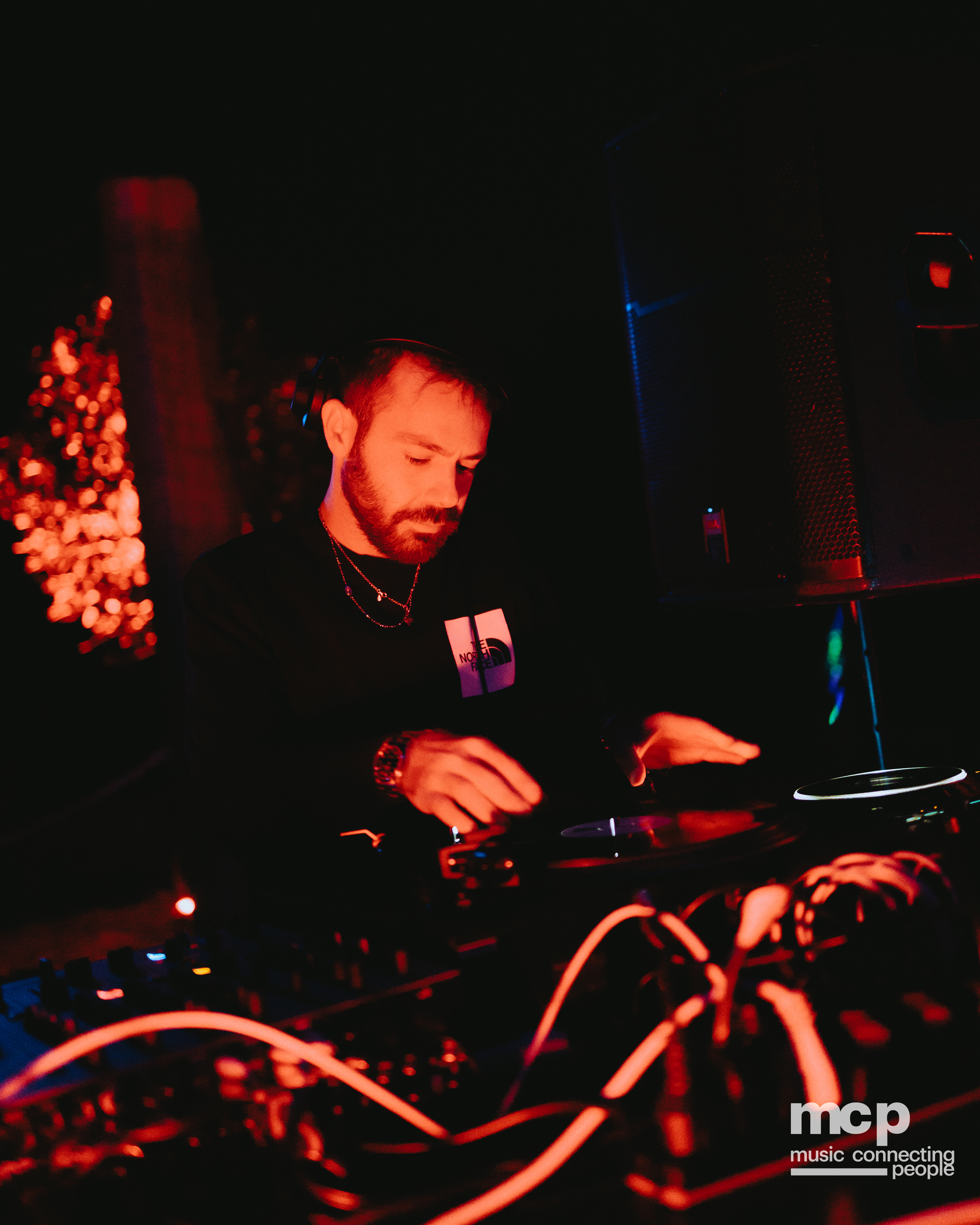 :EP 13. LOST INTO THE WILD & — SUMMER GOODBYES - Photo 5