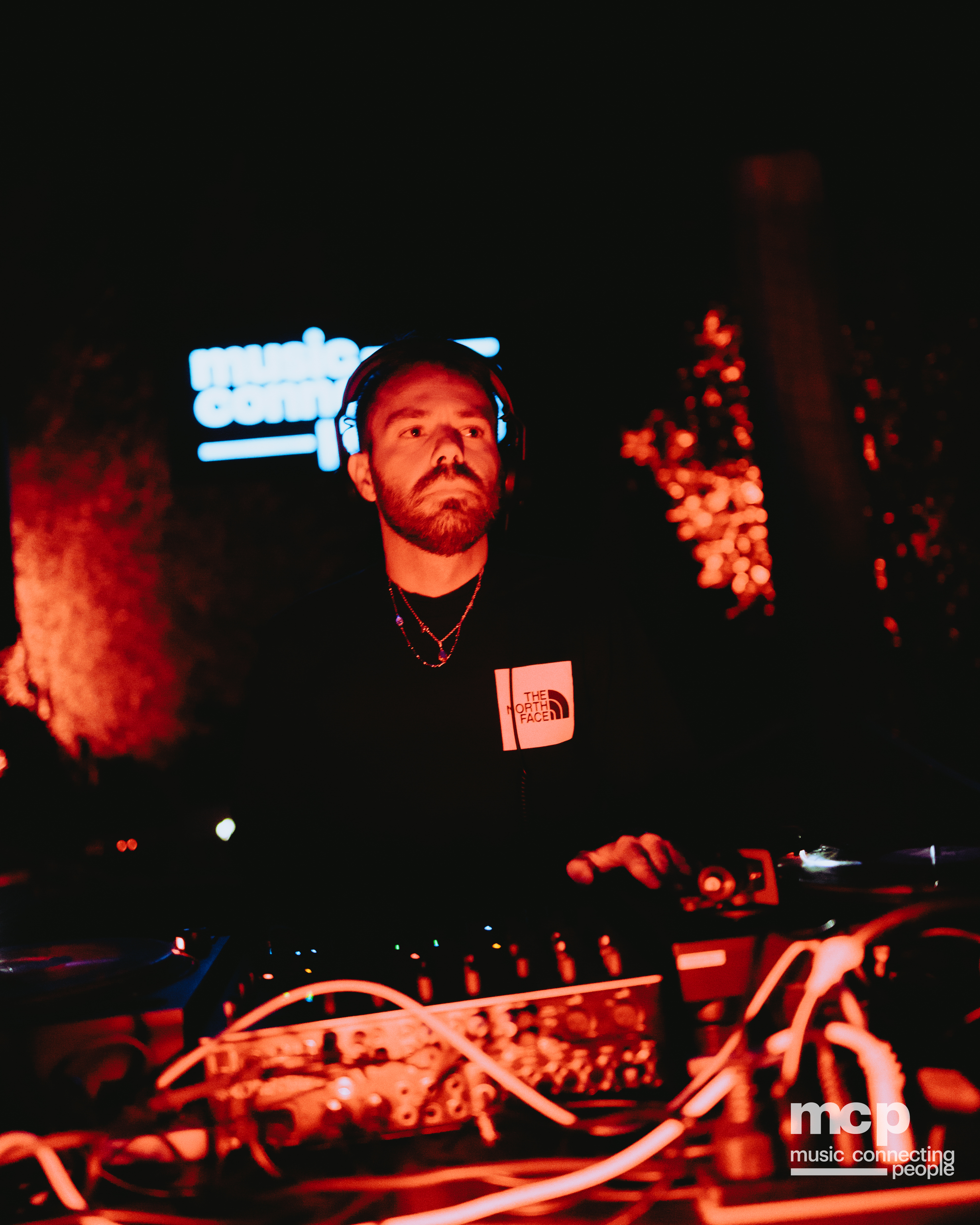 :EP 13. LOST INTO THE WILD & — SUMMER GOODBYES - Photo 7