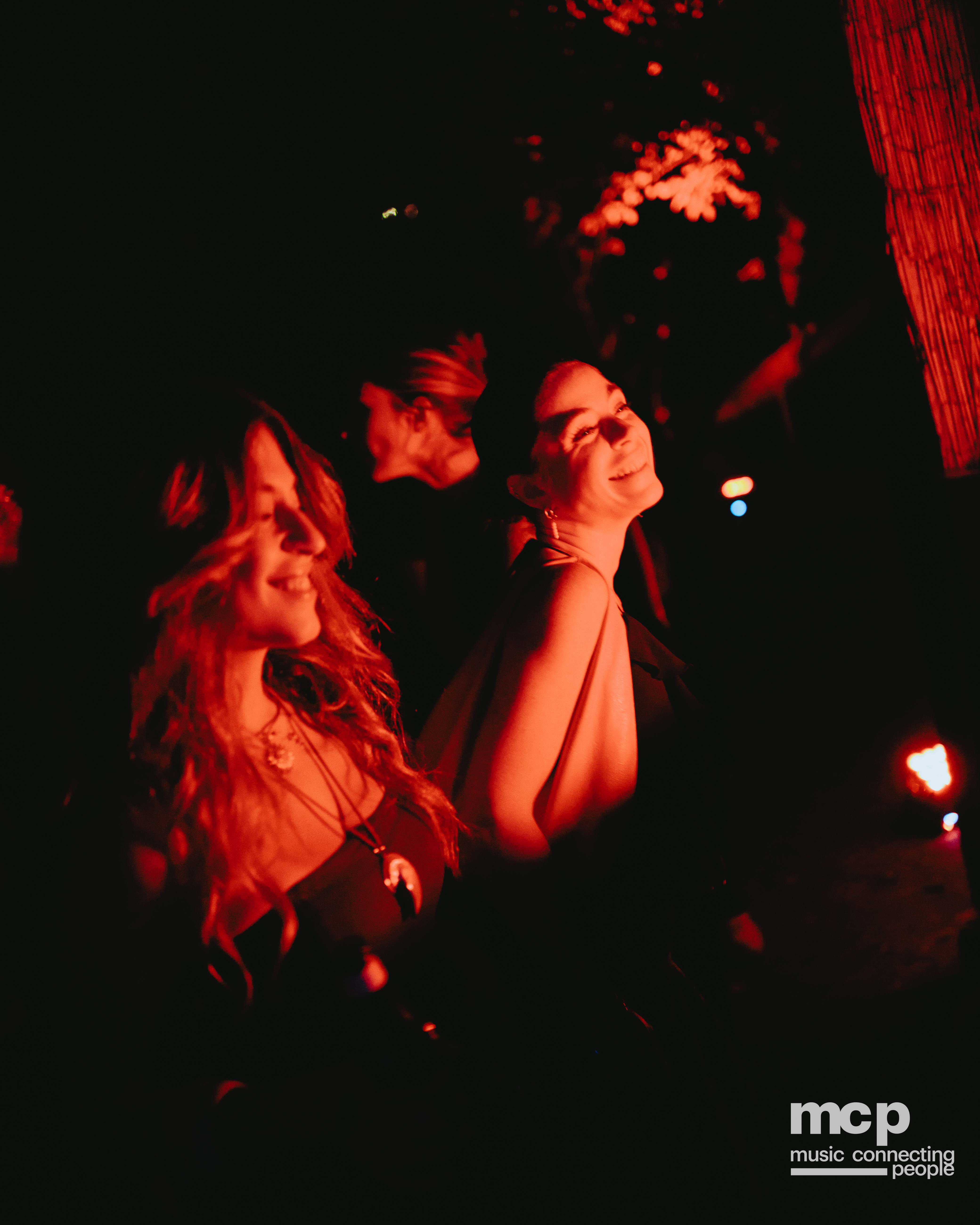 :EP 13. LOST INTO THE WILD & — SUMMER GOODBYES - Photo 21