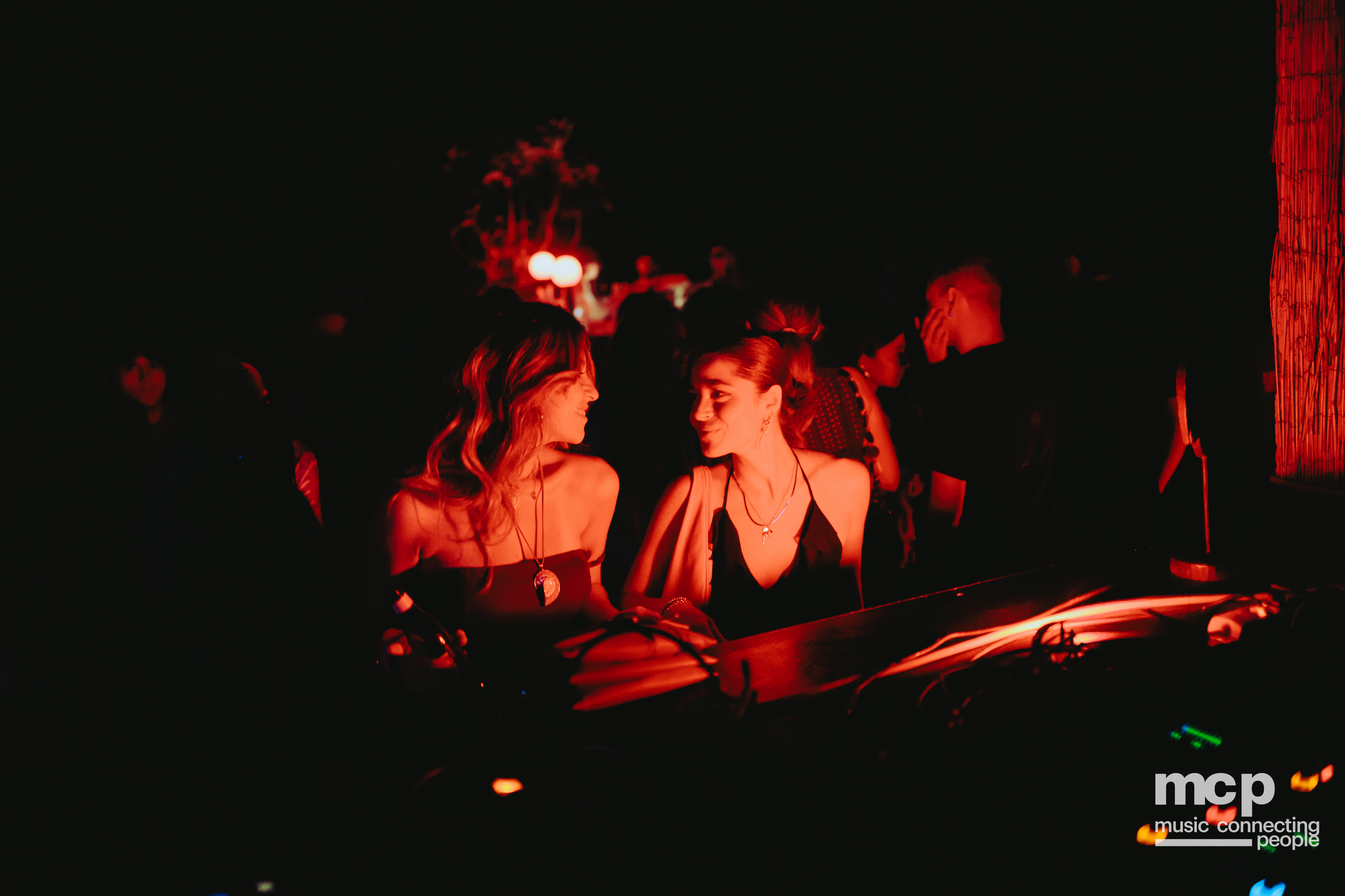 :EP 13. LOST INTO THE WILD & — SUMMER GOODBYES - Photo 22