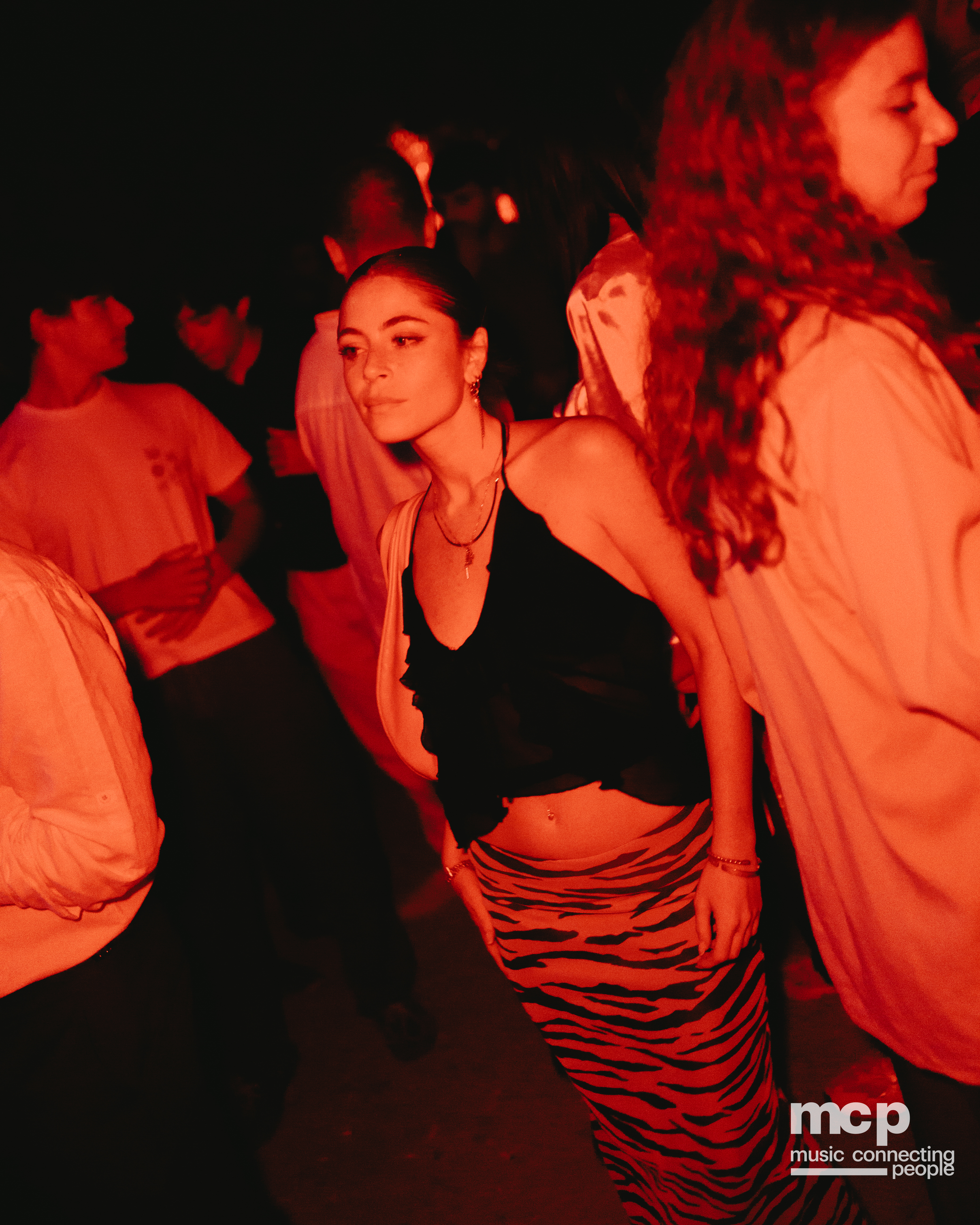 :EP 13. LOST INTO THE WILD & — SUMMER GOODBYES - Photo 31