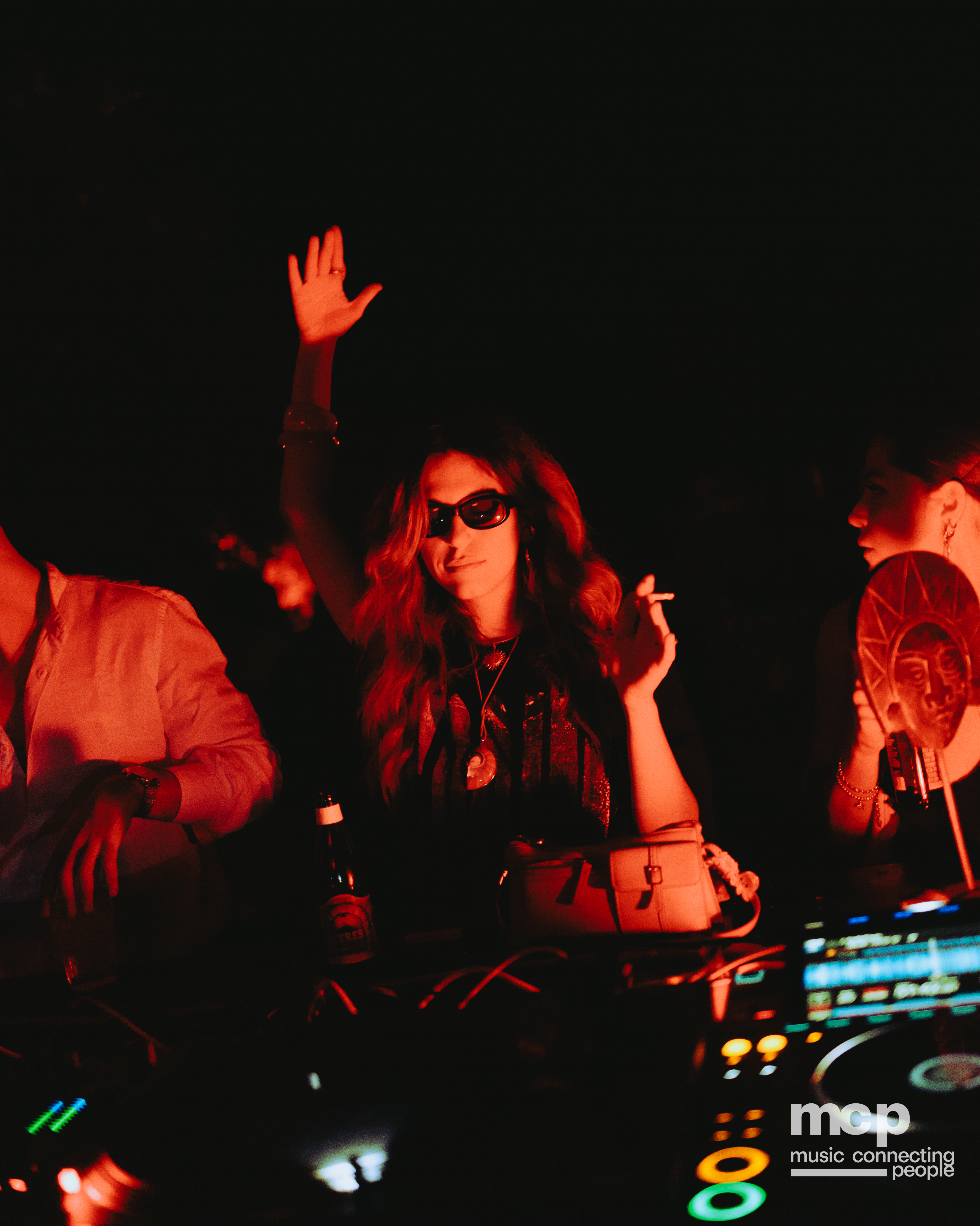 :EP 13. LOST INTO THE WILD & — SUMMER GOODBYES - Photo 41