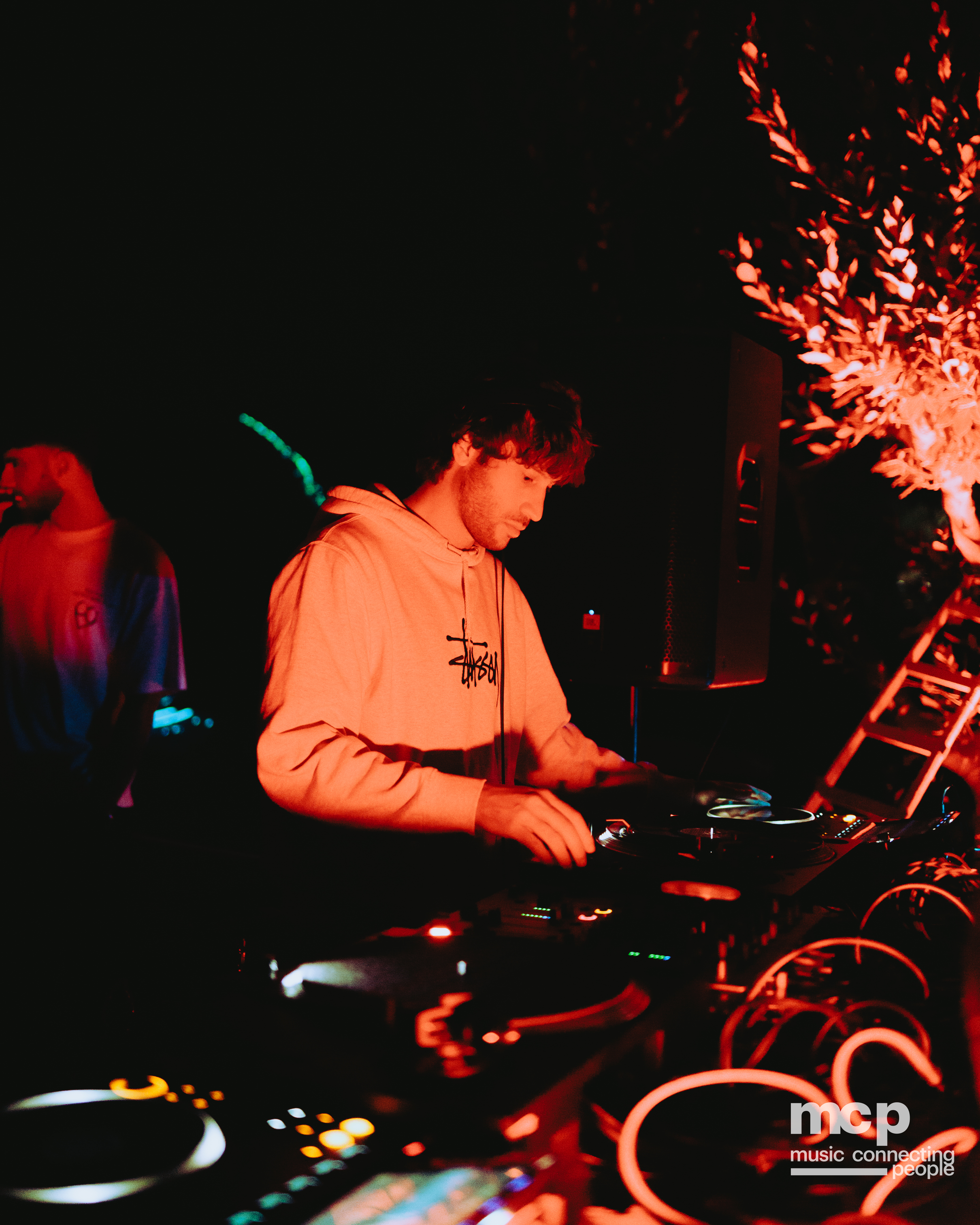 :EP 13. LOST INTO THE WILD & — SUMMER GOODBYES - Photo 50