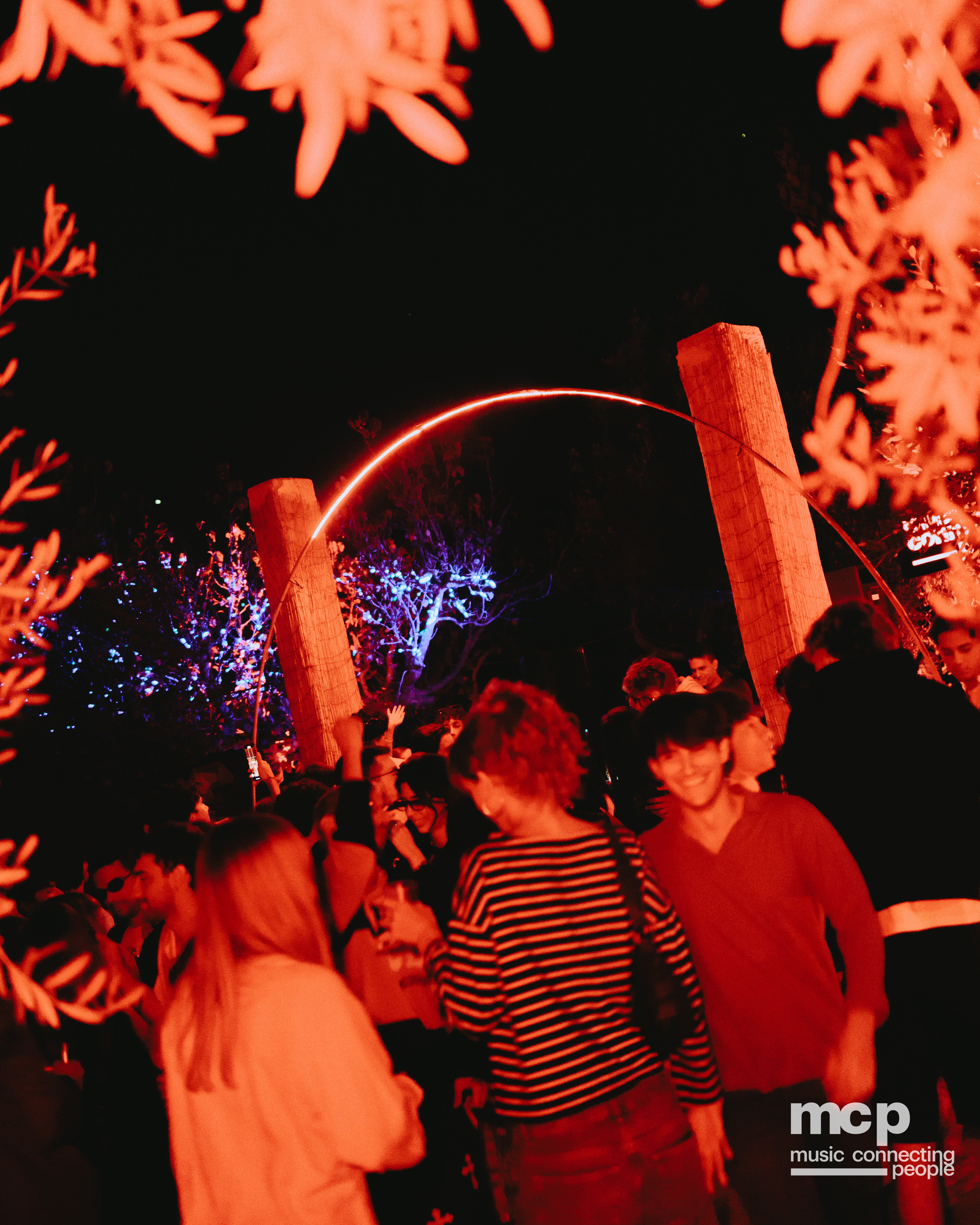 :EP 13. LOST INTO THE WILD & — SUMMER GOODBYES - Photo 57