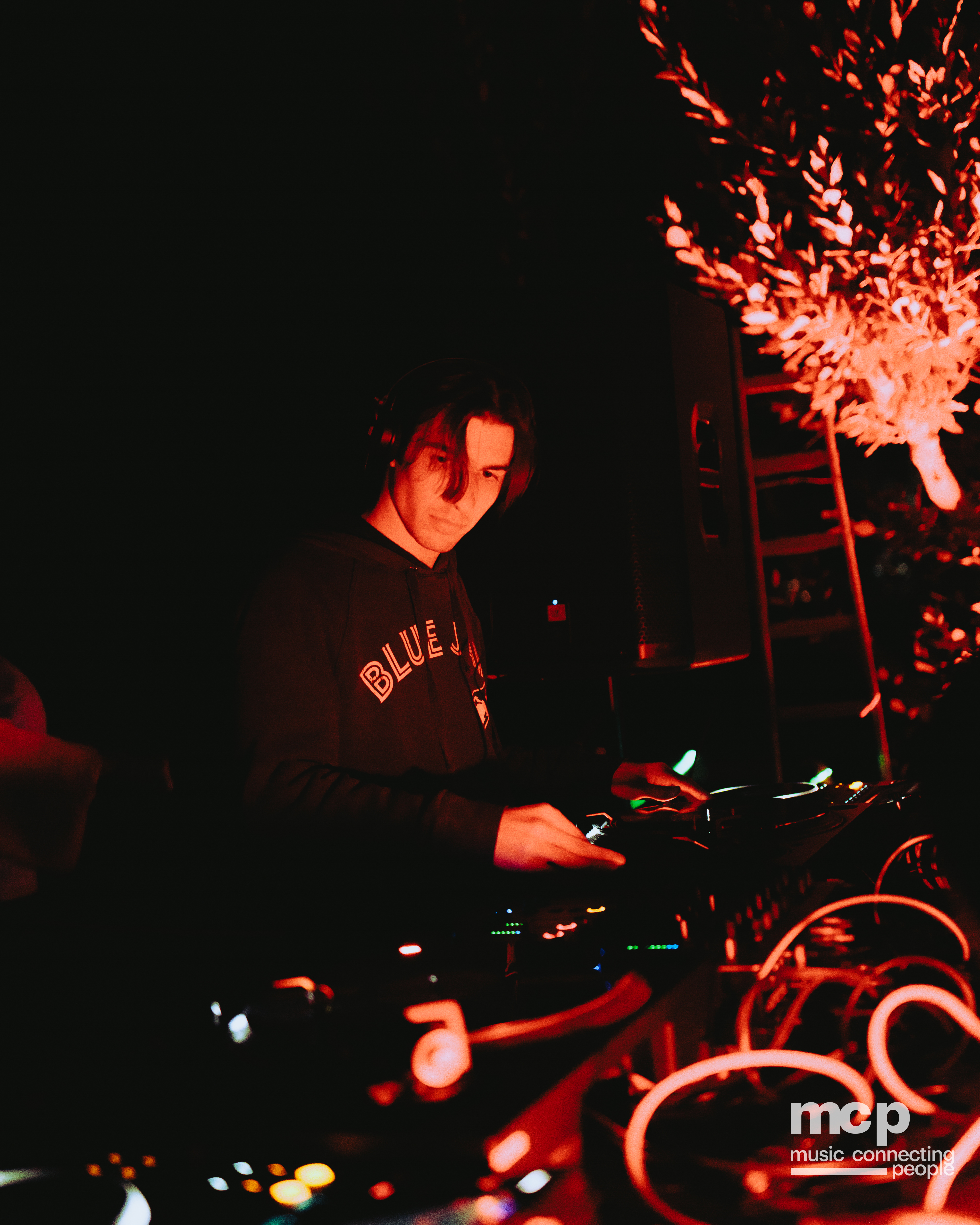 :EP 13. LOST INTO THE WILD & — SUMMER GOODBYES - Photo 83