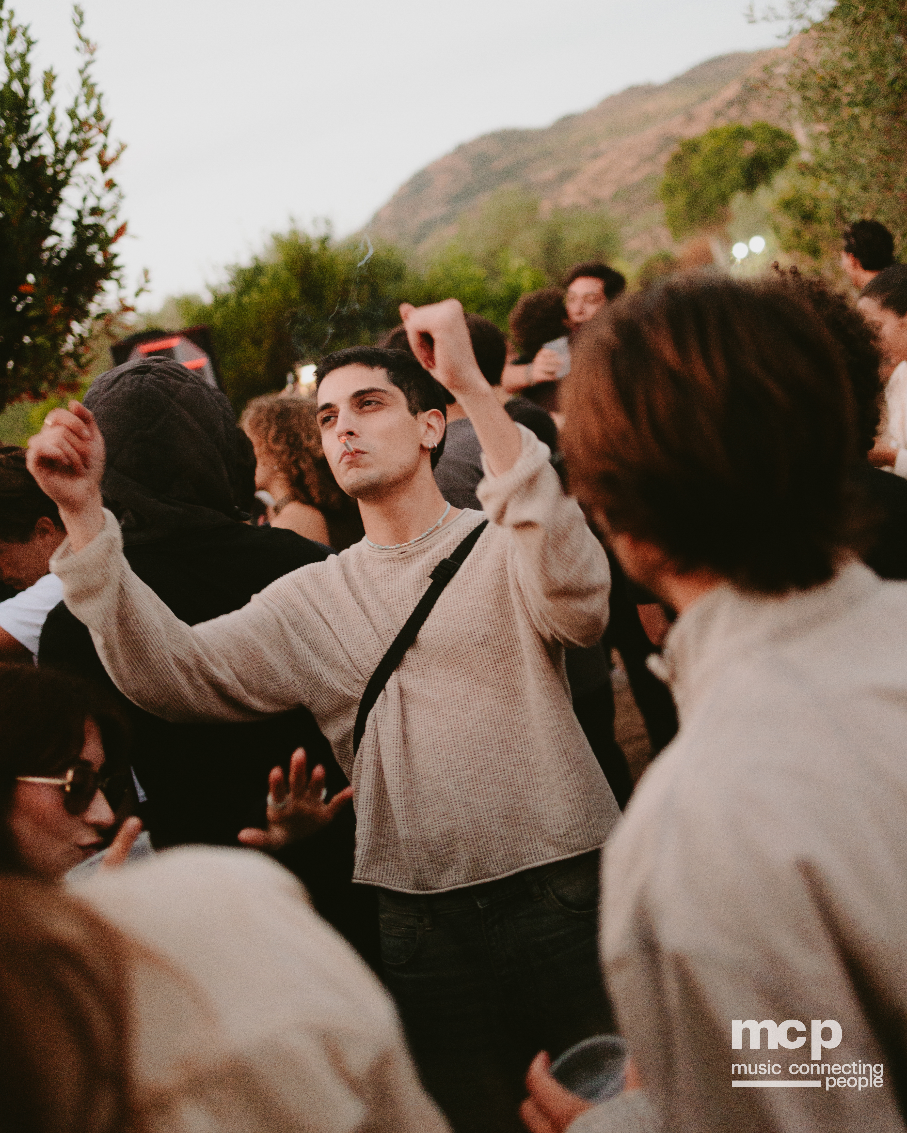 :EP 13. LOST INTO THE WILD & — SUMMER GOODBYES - Photo 112