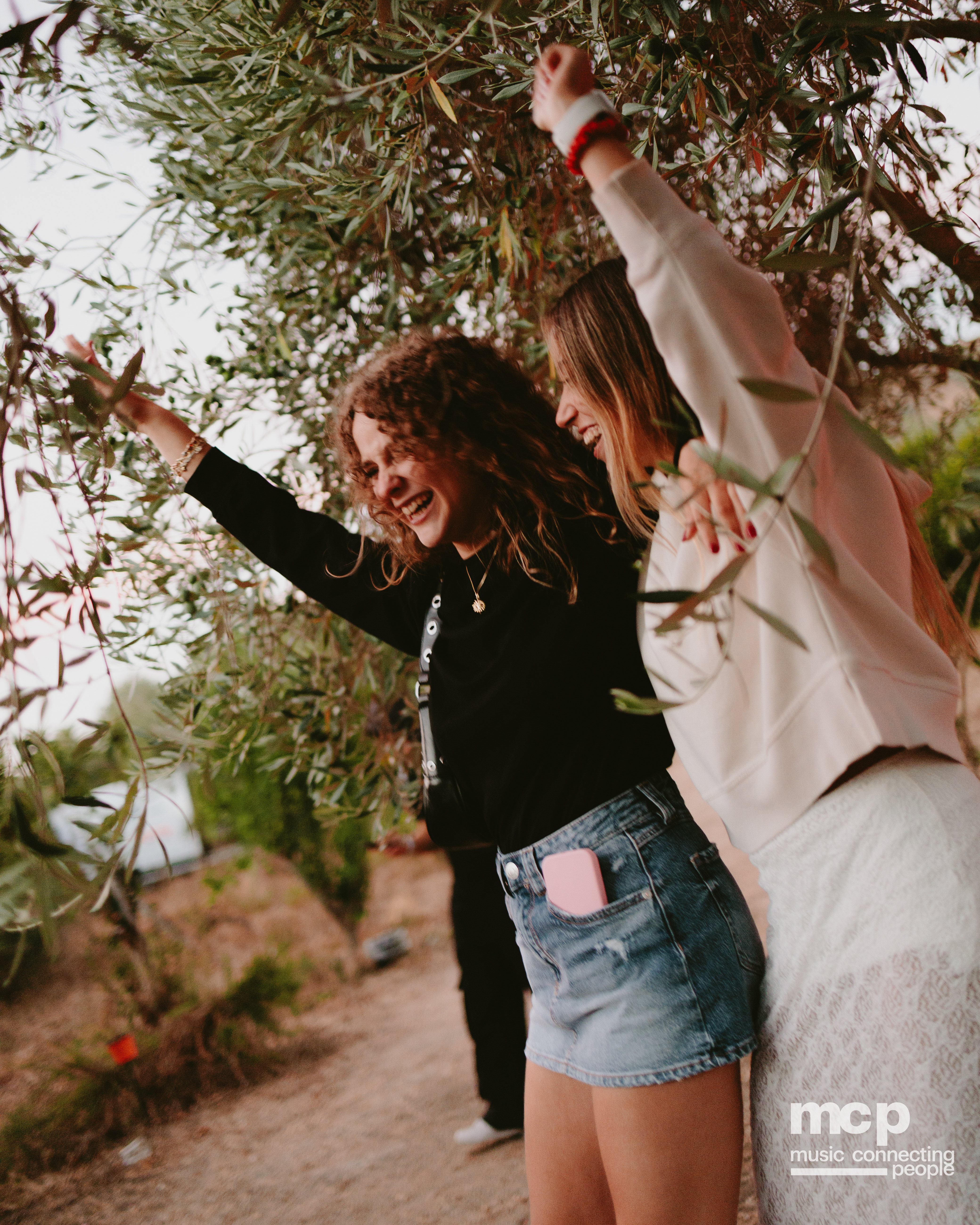 :EP 13. LOST INTO THE WILD & — SUMMER GOODBYES - Photo 116