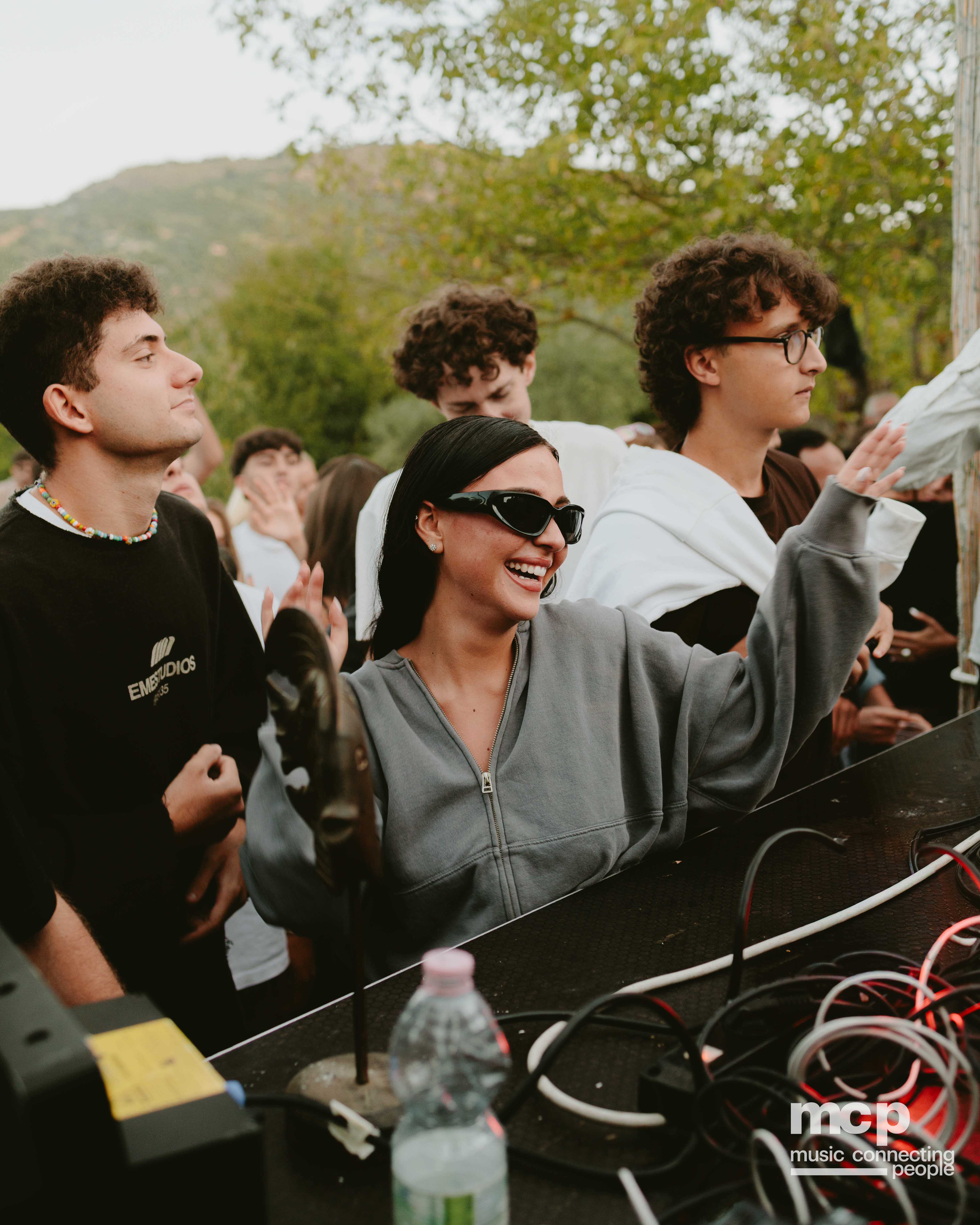 :EP 13. LOST INTO THE WILD & — SUMMER GOODBYES - Photo 138