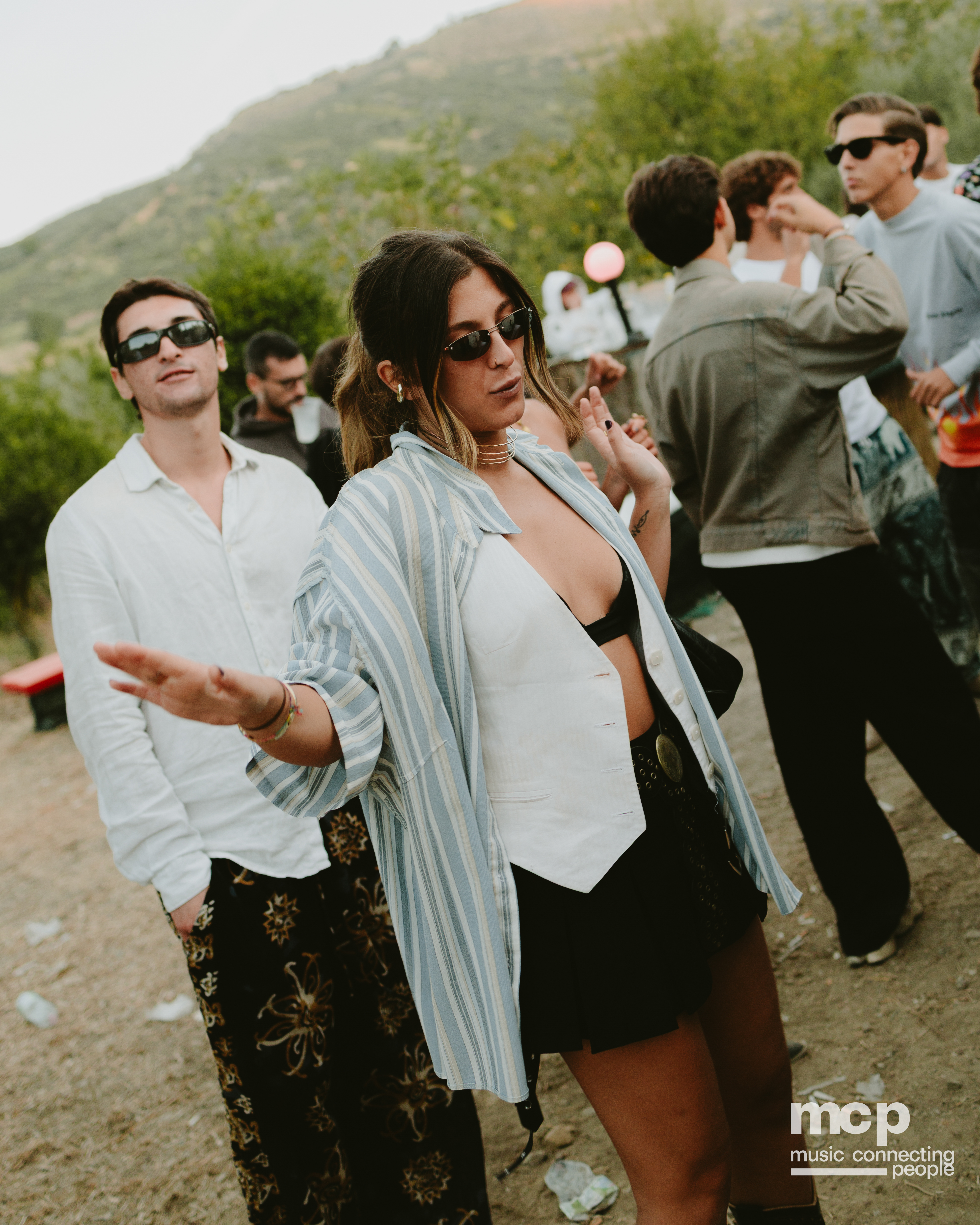 :EP 13. LOST INTO THE WILD & — SUMMER GOODBYES - Photo 142