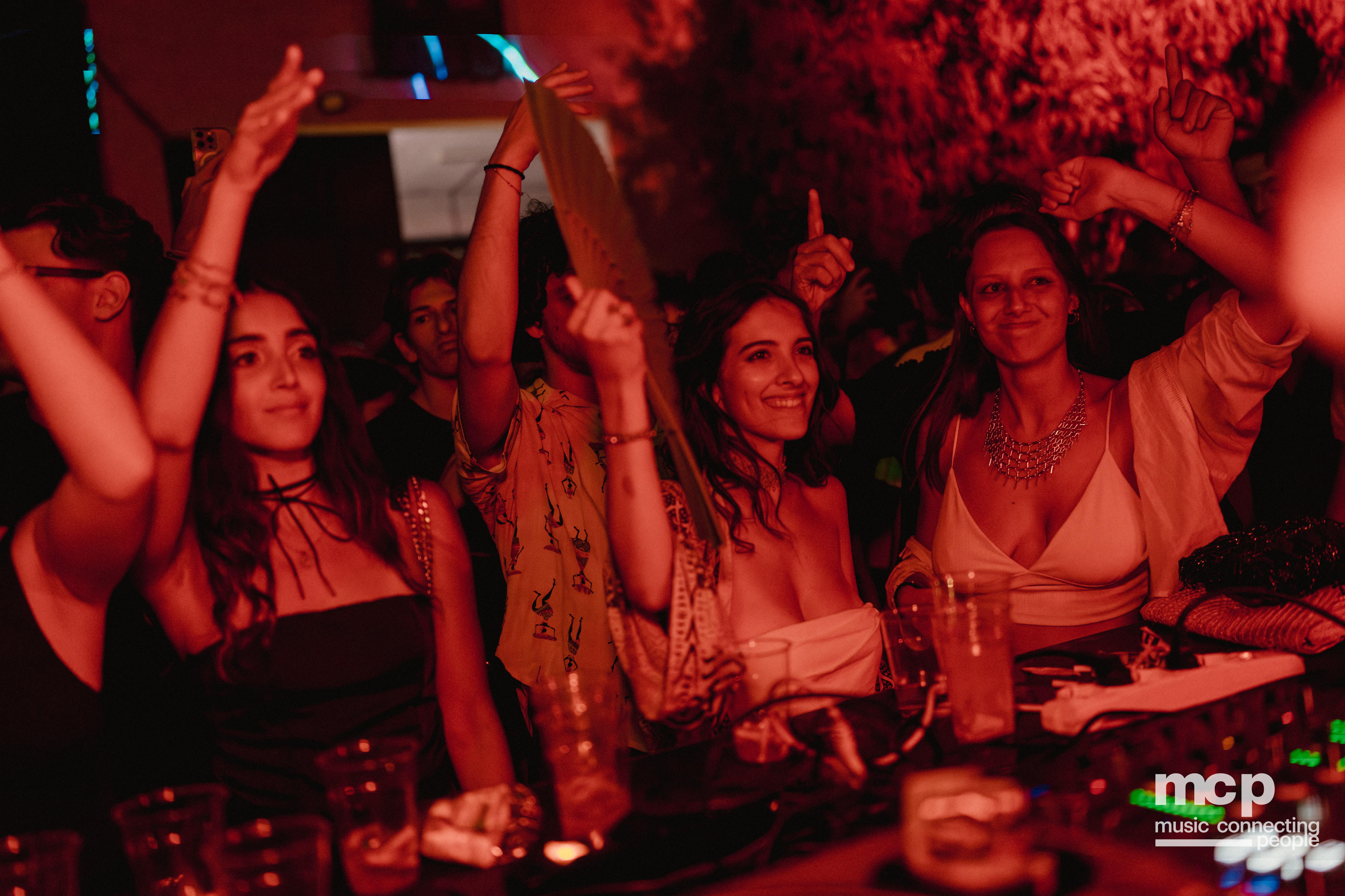 :EP 12. GROOVY SELECTORS & — SUNRISE CHASERS - Photo 20