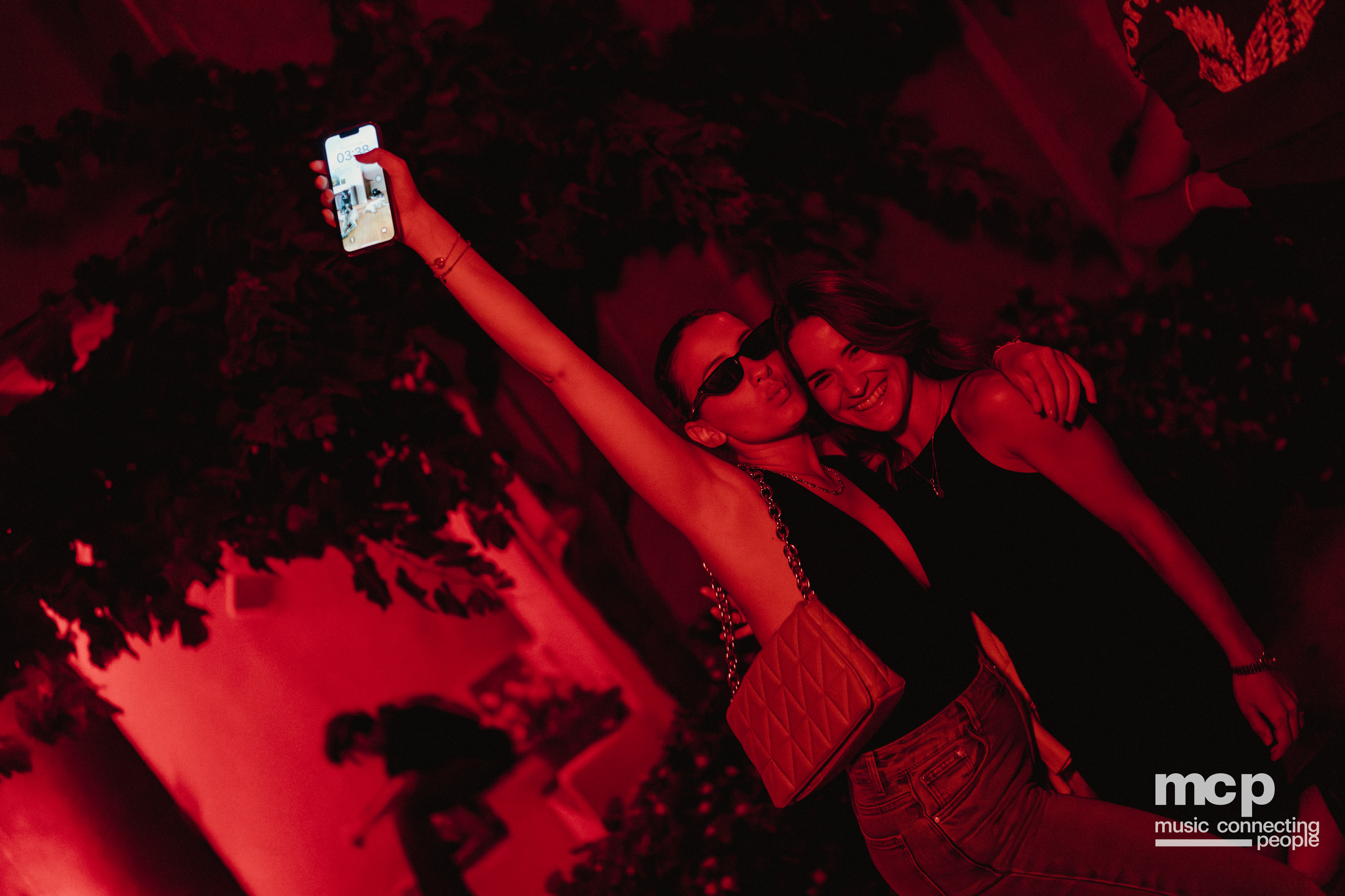 :EP 12. GROOVY SELECTORS & — SUNRISE CHASERS - Photo 30