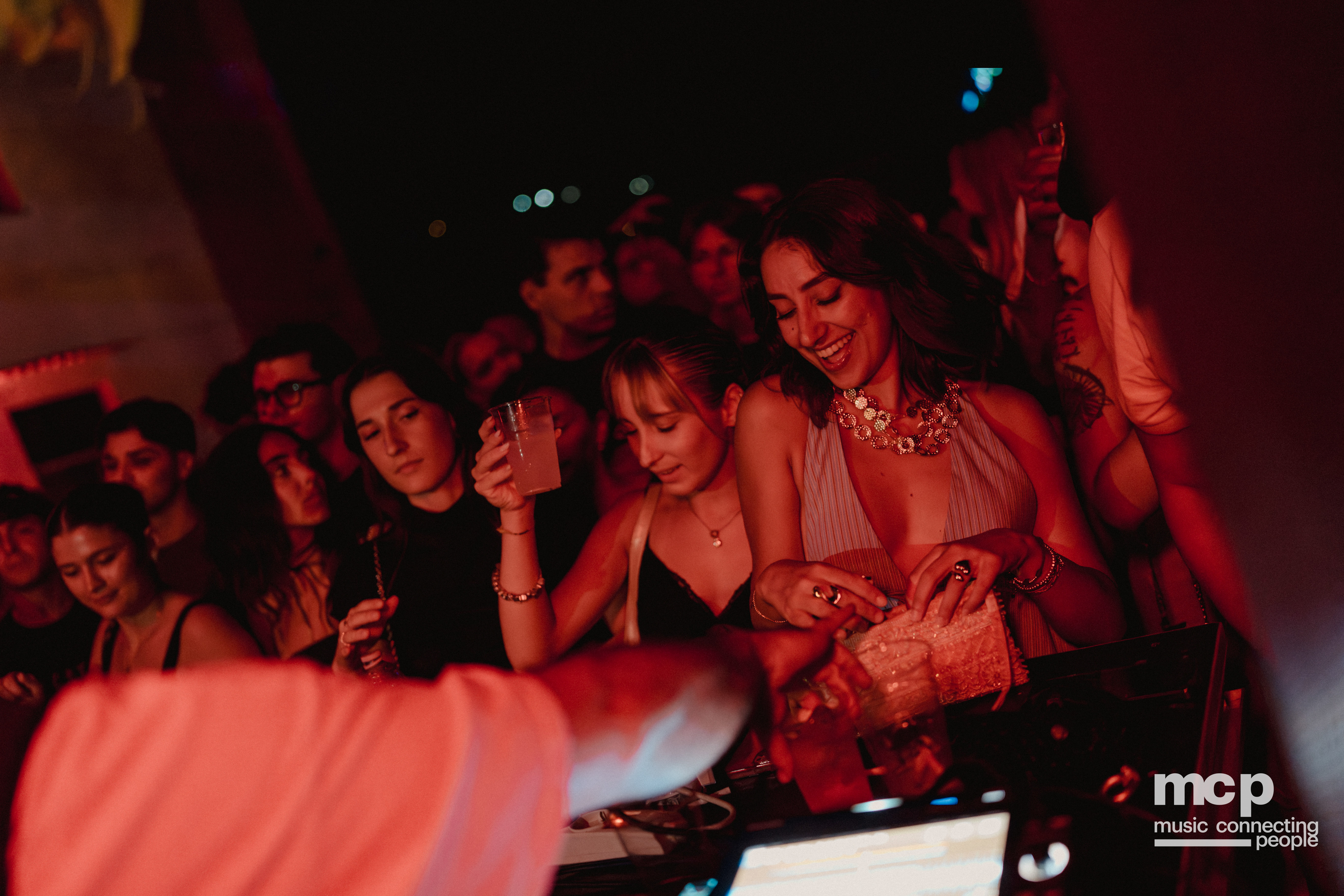 :EP 12. GROOVY SELECTORS & — SUNRISE CHASERS - Photo 31