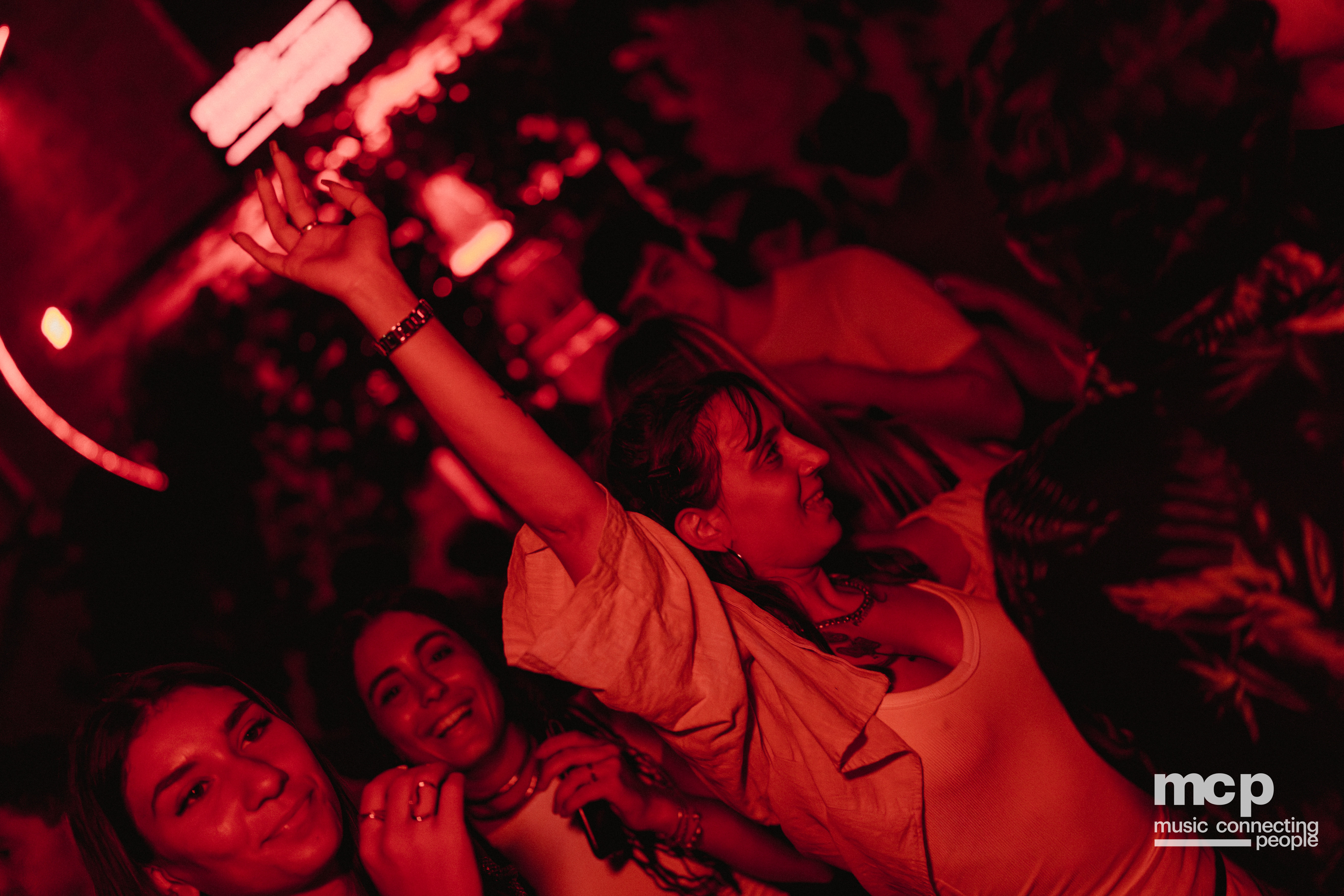 :EP 12. GROOVY SELECTORS & — SUNRISE CHASERS - Photo 52