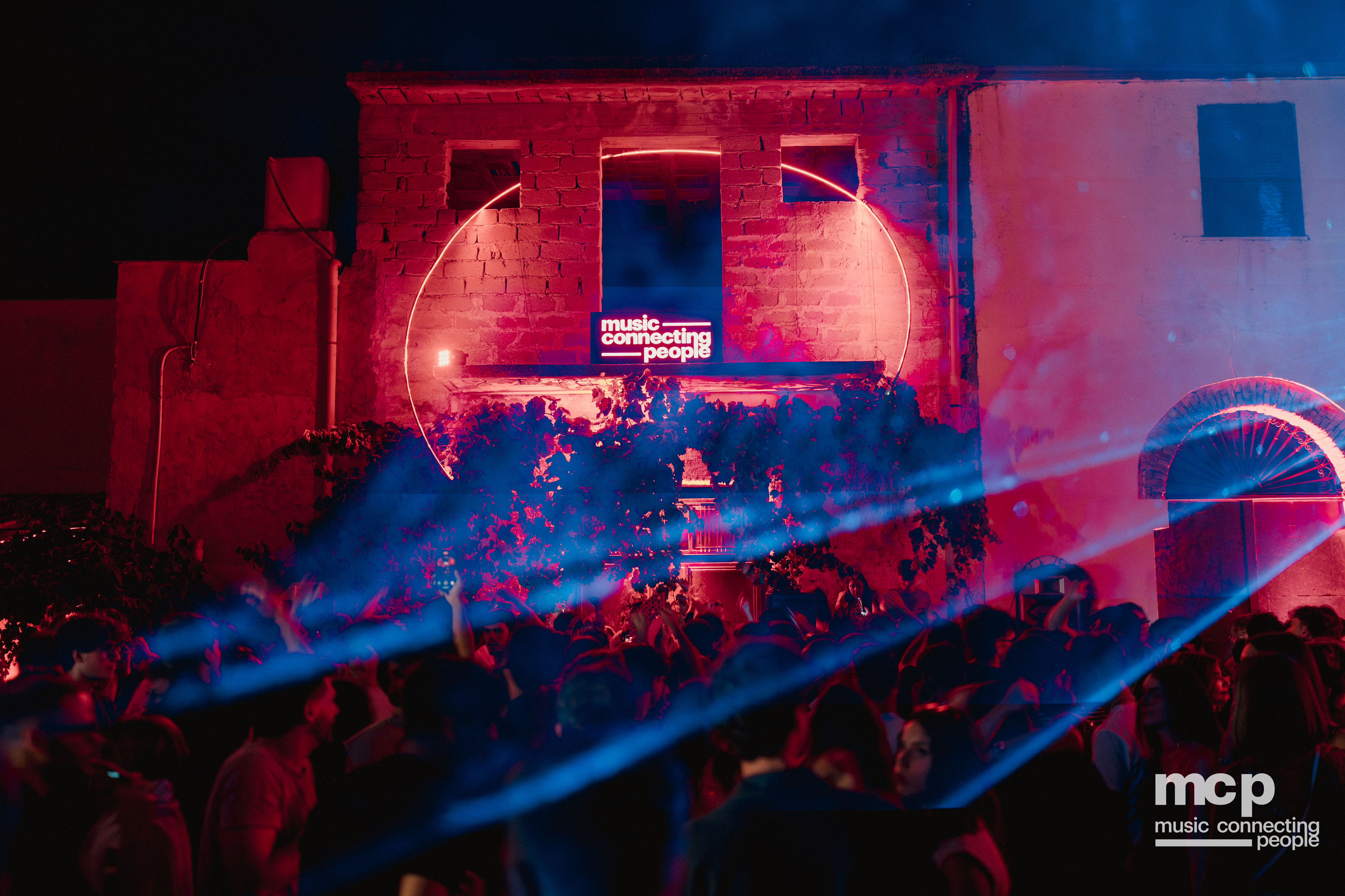 :EP 12. GROOVY SELECTORS & — SUNRISE CHASERS - Photo 79