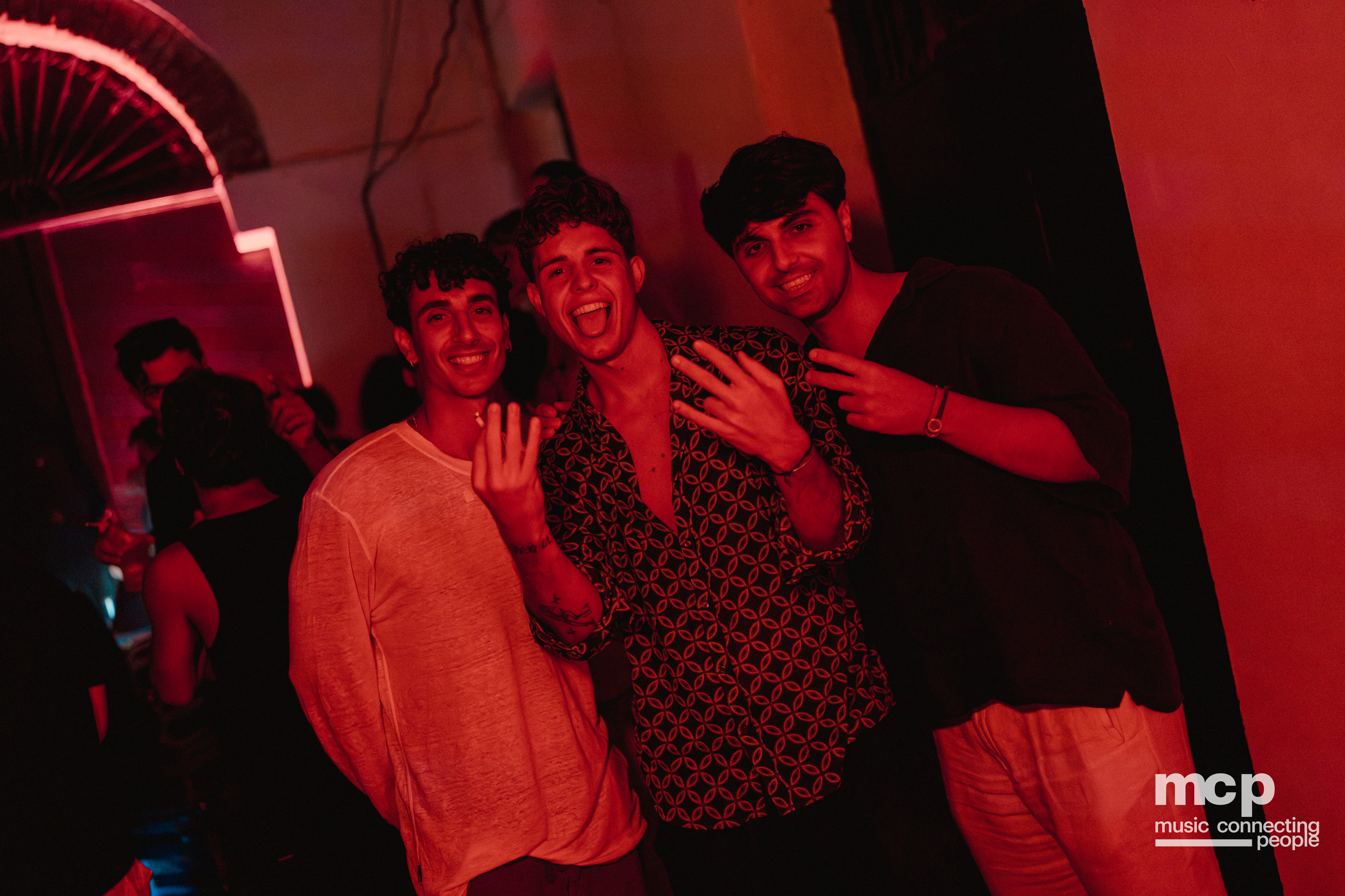 :EP 12. GROOVY SELECTORS & — SUNRISE CHASERS - Photo 81