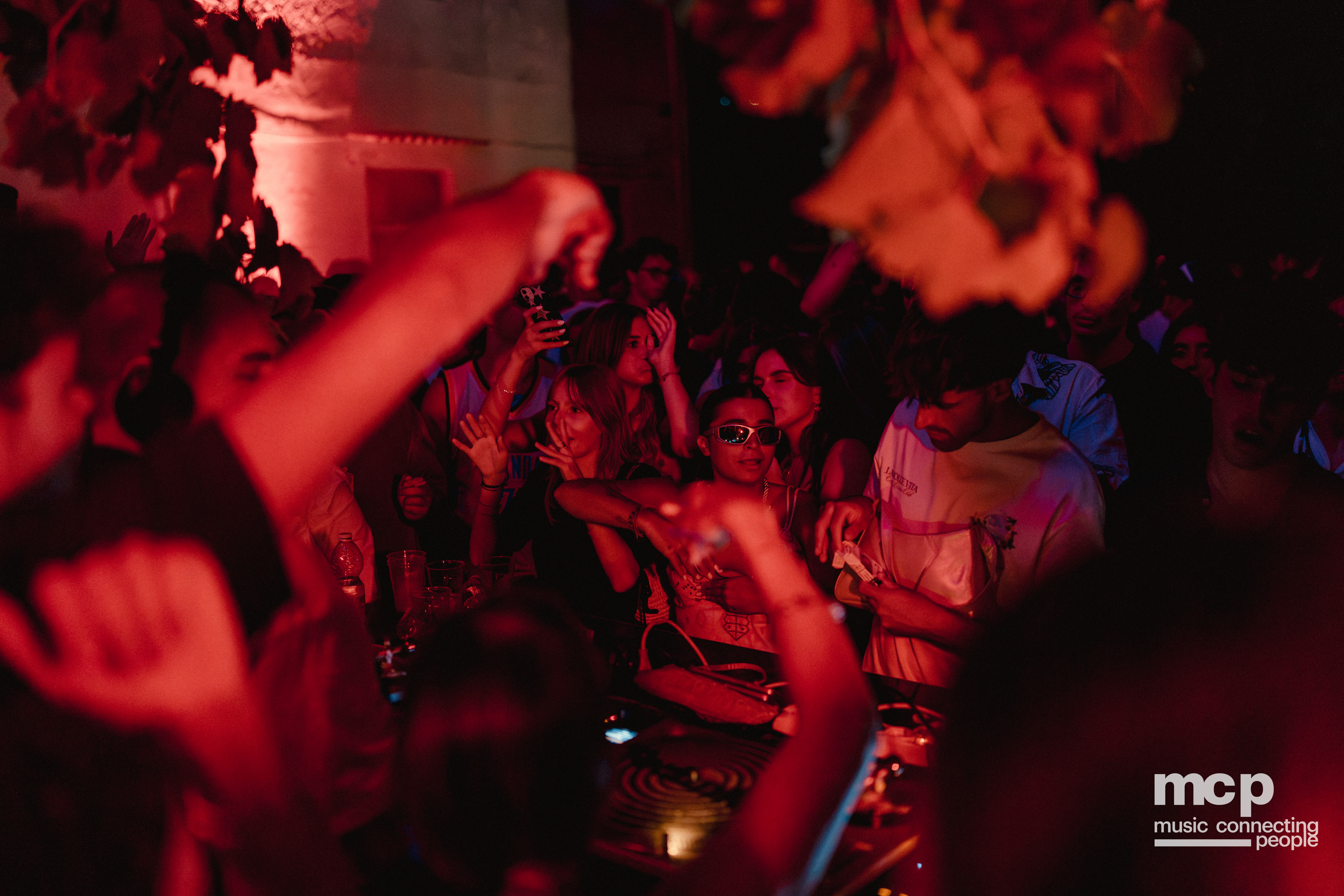 :EP 12. GROOVY SELECTORS & — SUNRISE CHASERS - Photo 87