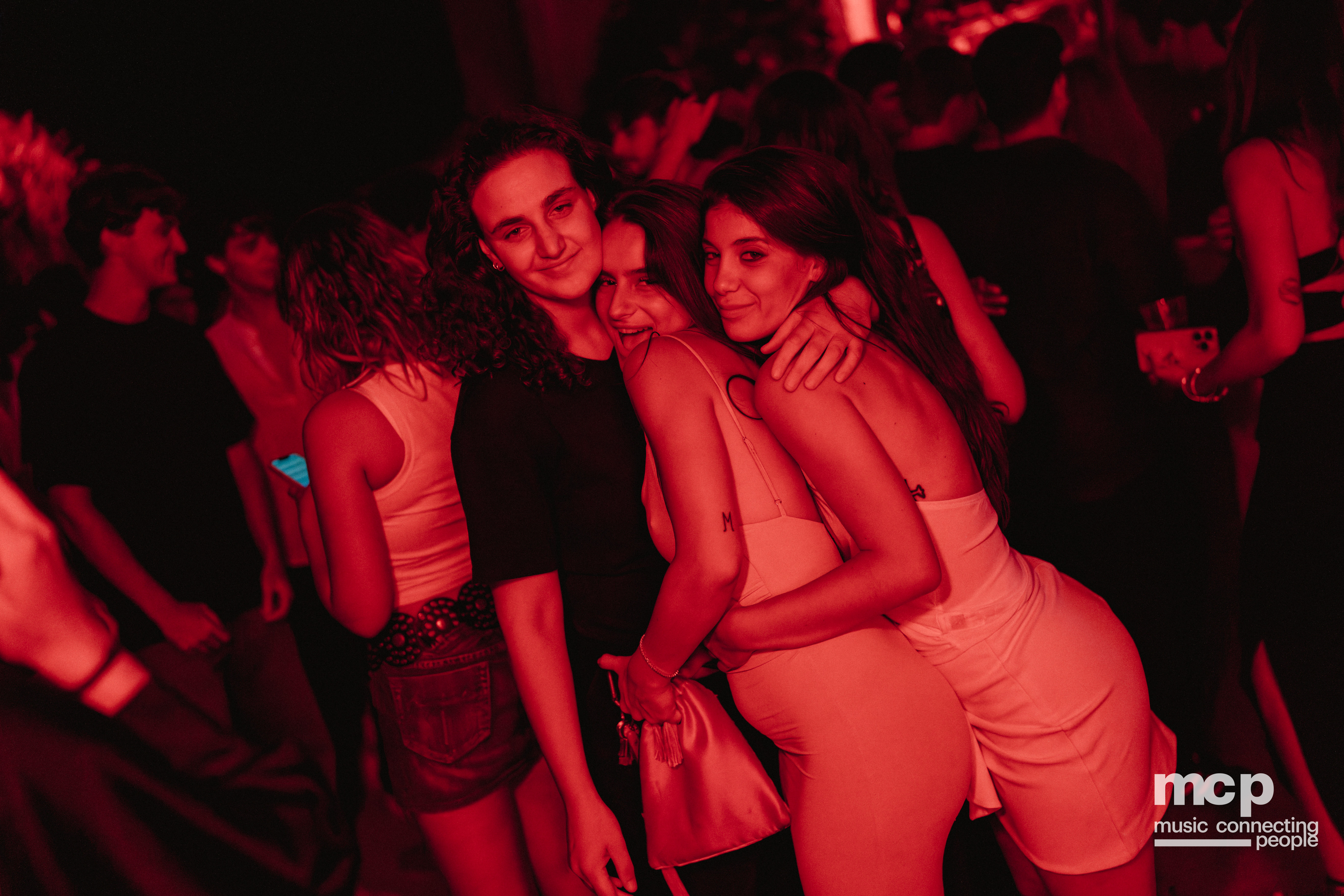 :EP 12. GROOVY SELECTORS & — SUNRISE CHASERS - Photo 110