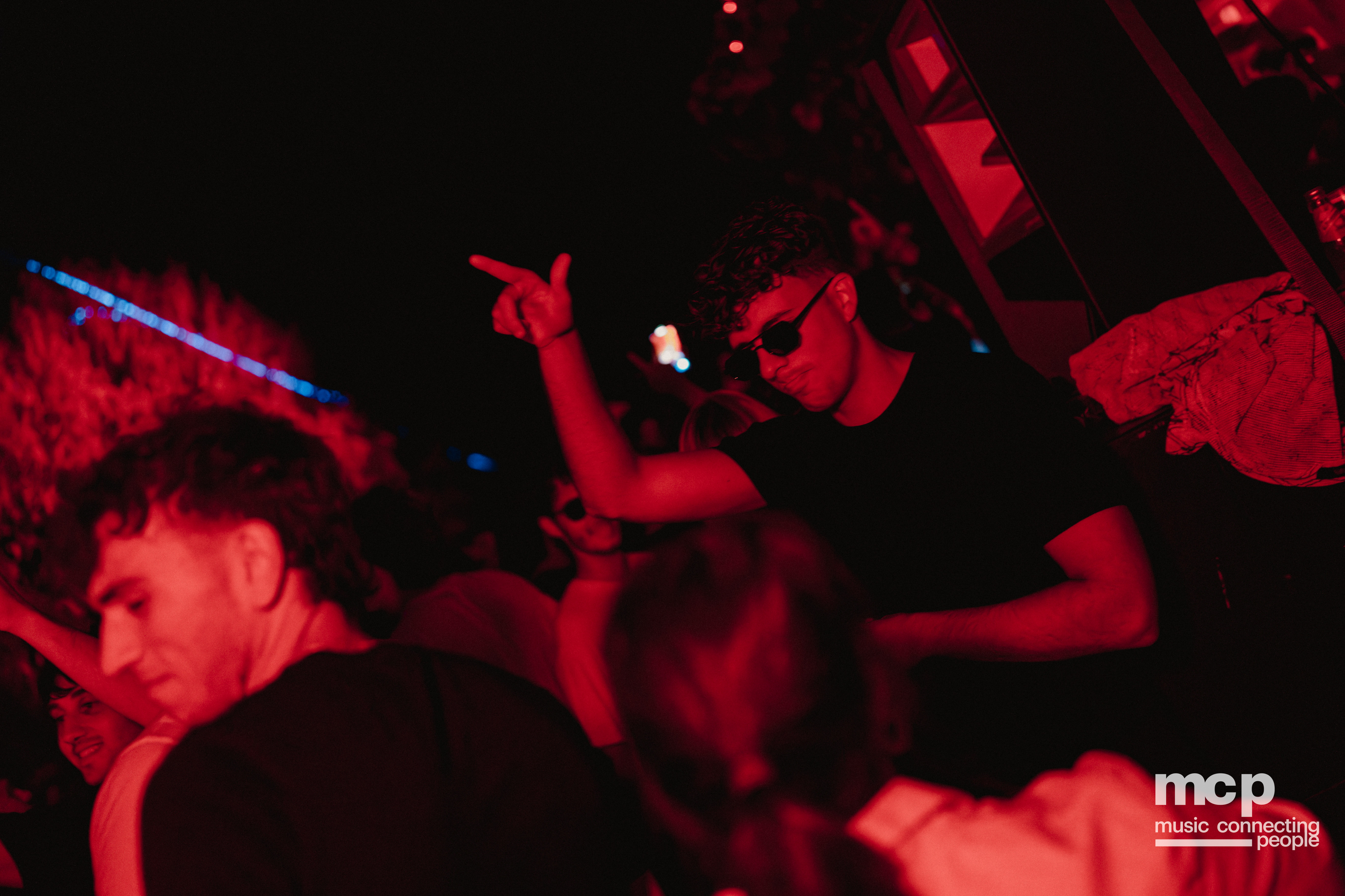 :EP 12. GROOVY SELECTORS & — SUNRISE CHASERS - Photo 144