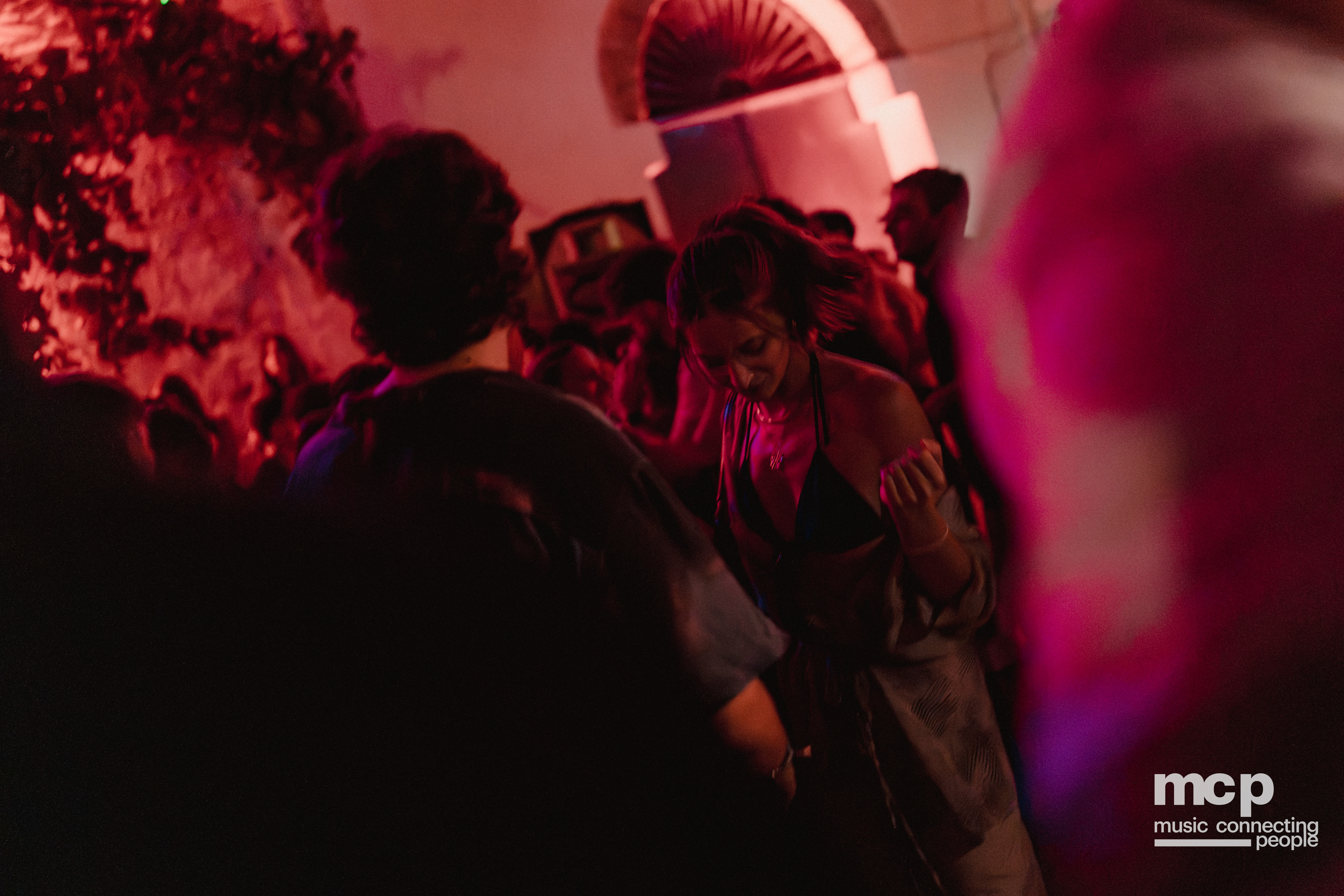 :EP 12. GROOVY SELECTORS & — SUNRISE CHASERS - Photo 156