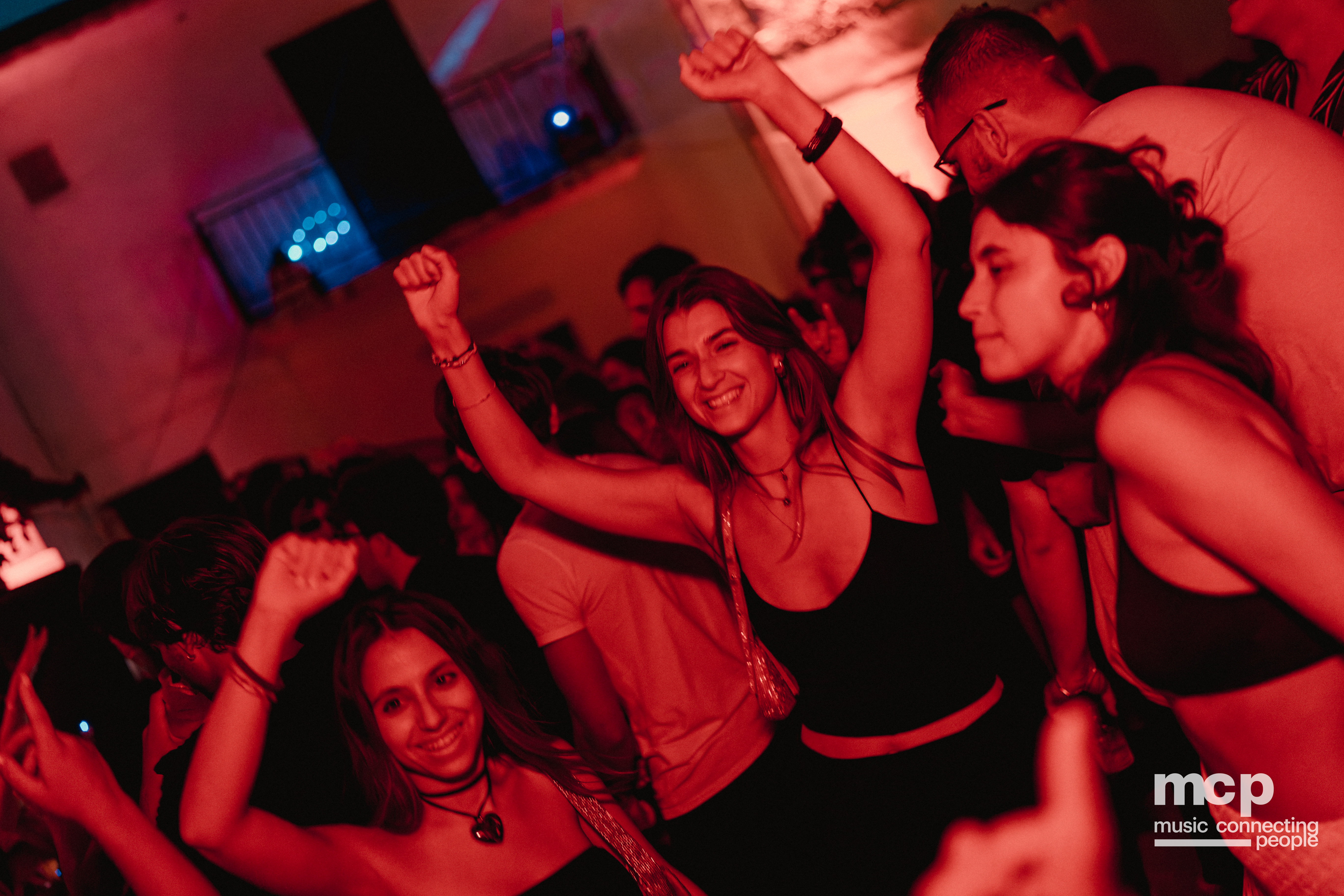 :EP 12. GROOVY SELECTORS & — SUNRISE CHASERS - Photo 172