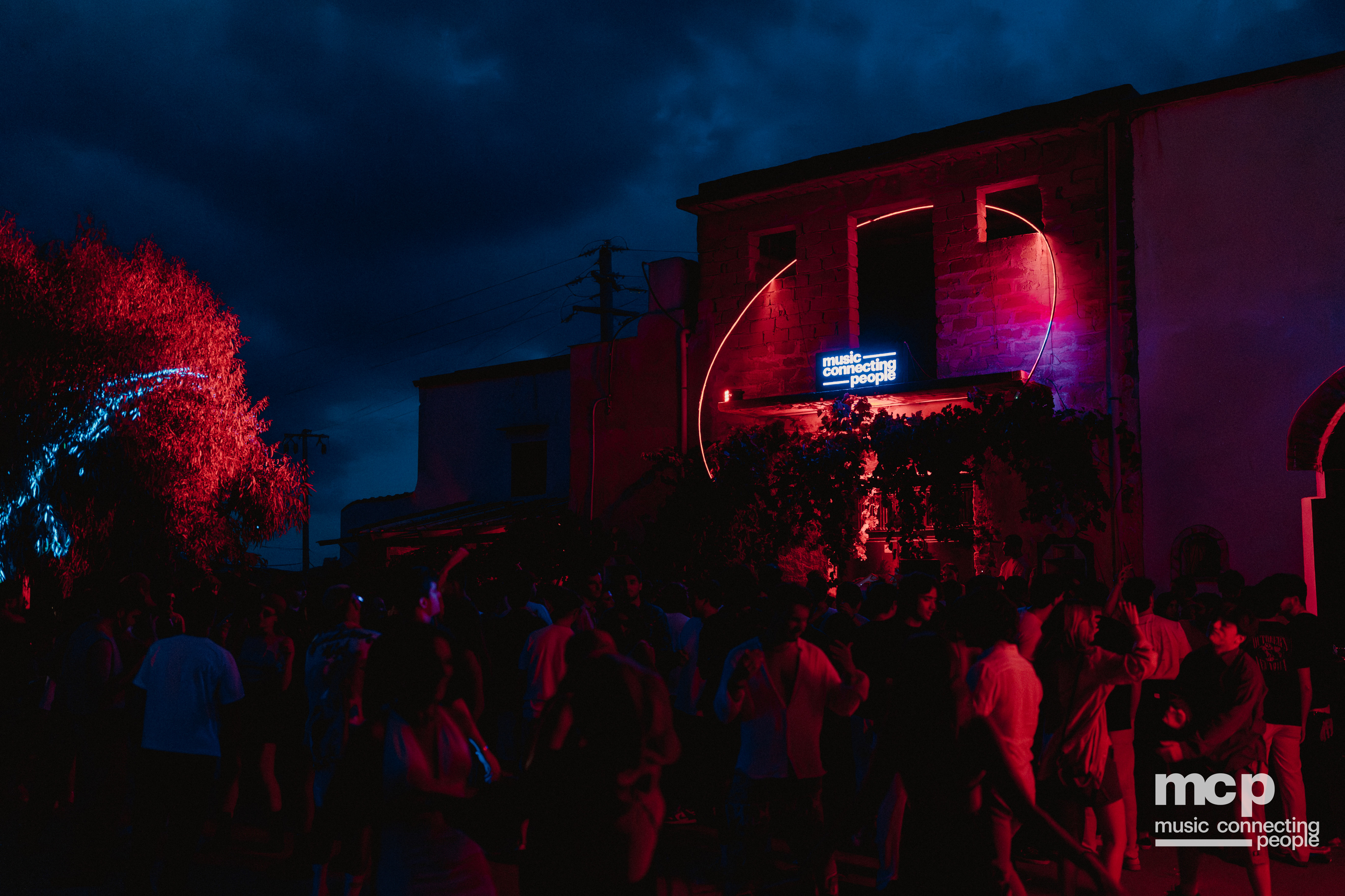 :EP 12. GROOVY SELECTORS & — SUNRISE CHASERS - Photo 179