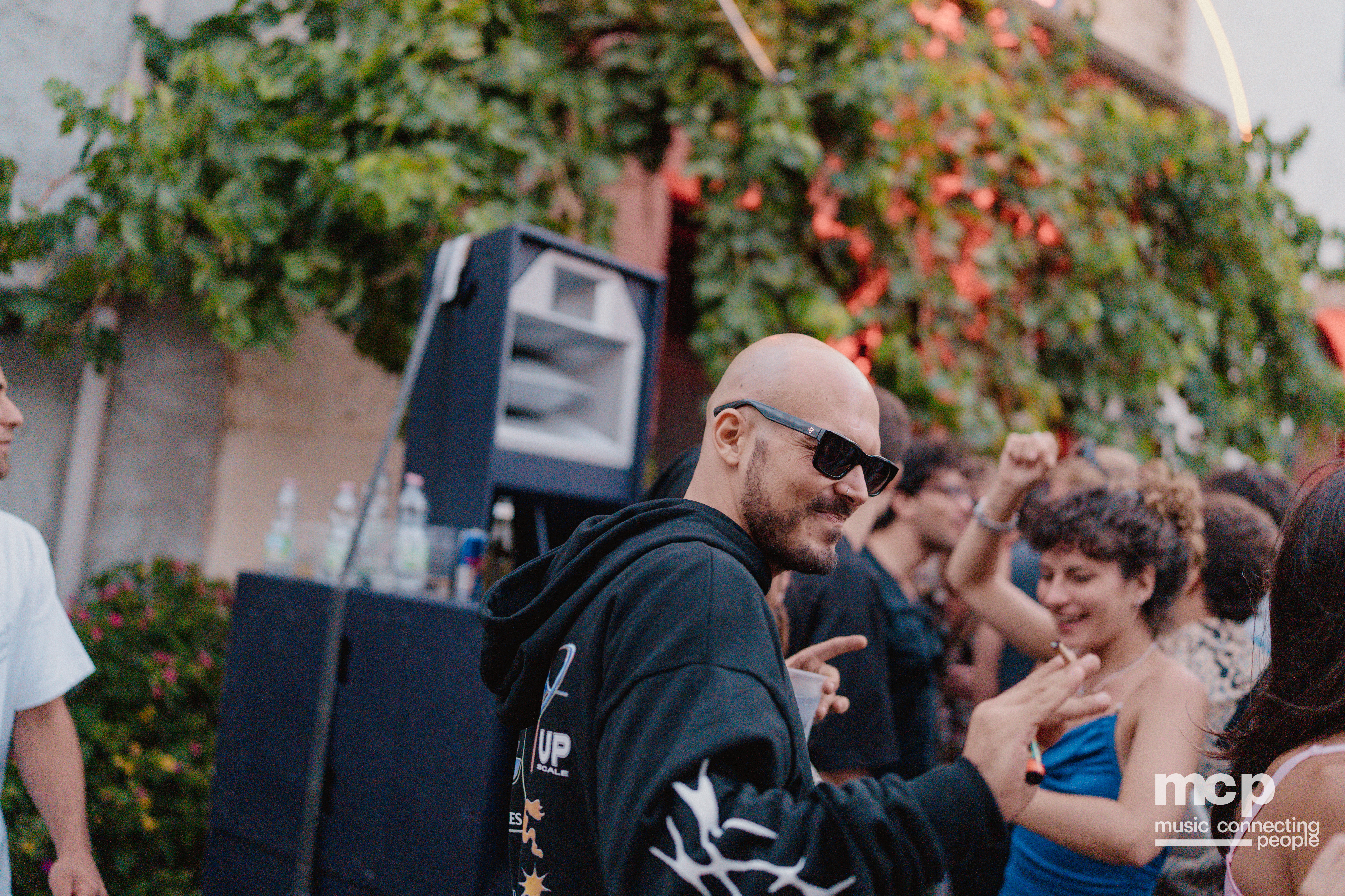 :EP 12. GROOVY SELECTORS & — SUNRISE CHASERS - Photo 188