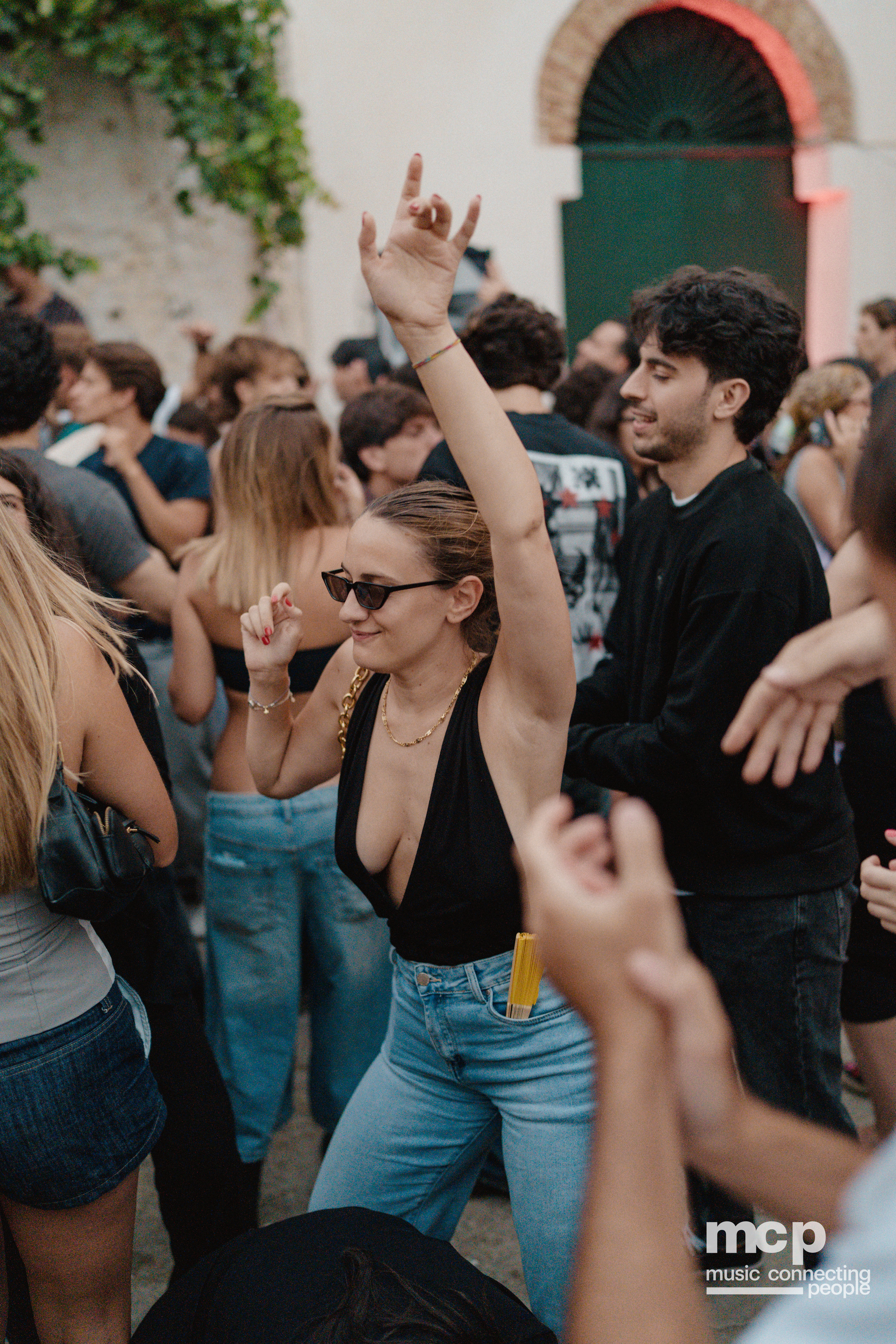 :EP 12. GROOVY SELECTORS & — SUNRISE CHASERS - Photo 194