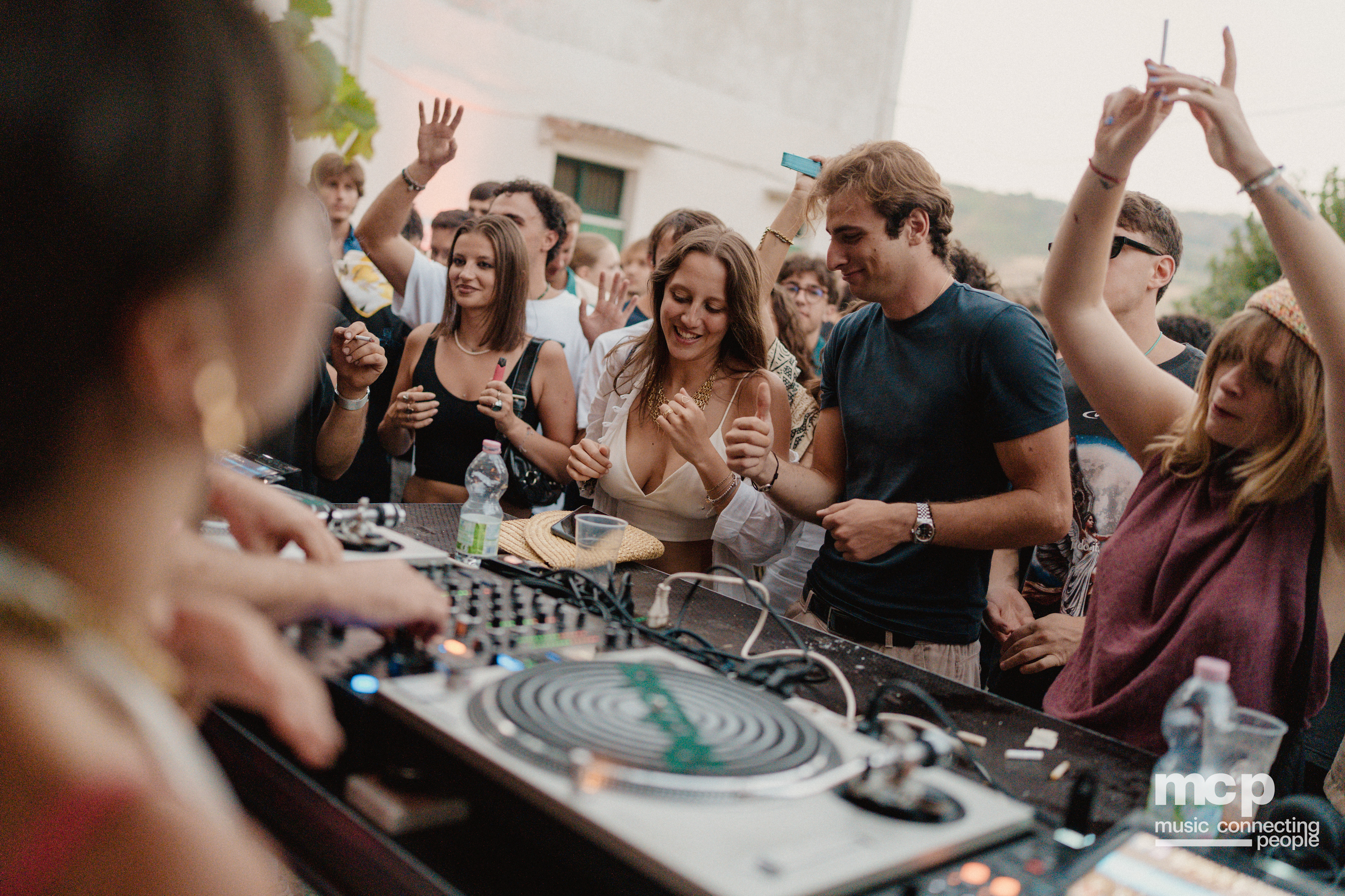 :EP 12. GROOVY SELECTORS & — SUNRISE CHASERS - Photo 210