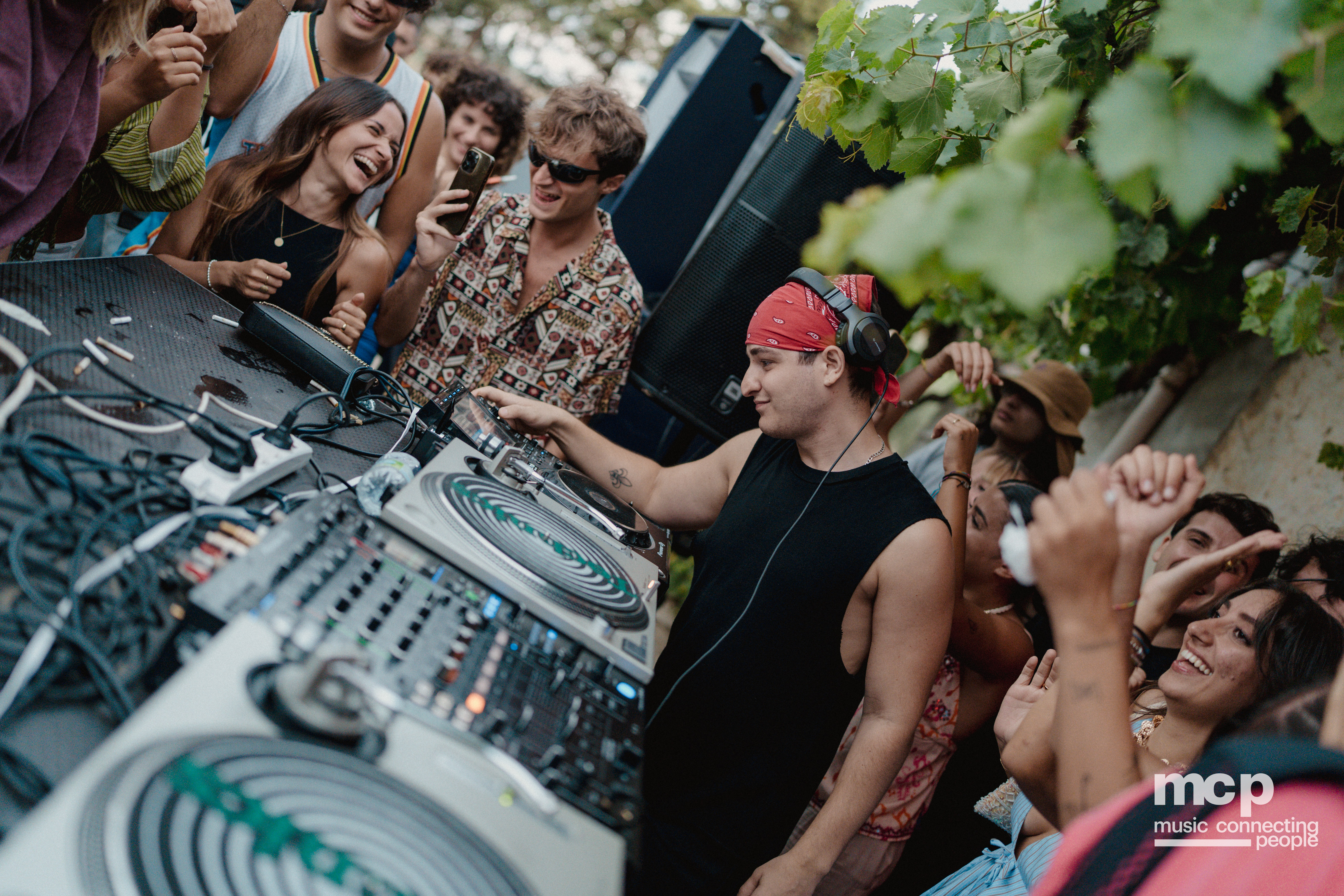 :EP 12. GROOVY SELECTORS & — SUNRISE CHASERS - Photo 236